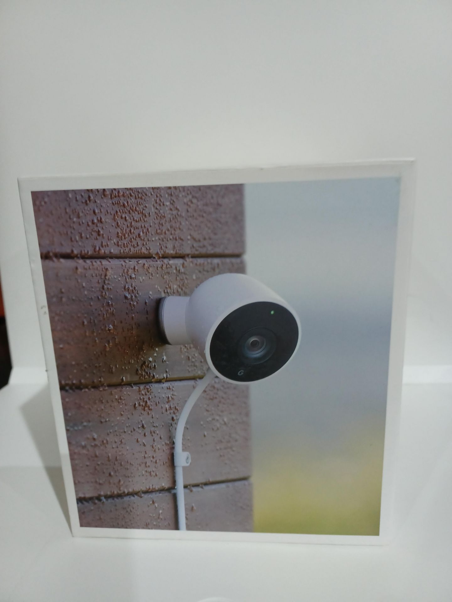 Google Smart Home Device Nest Smart Security Cam Outdoor NC2100GB - PCK