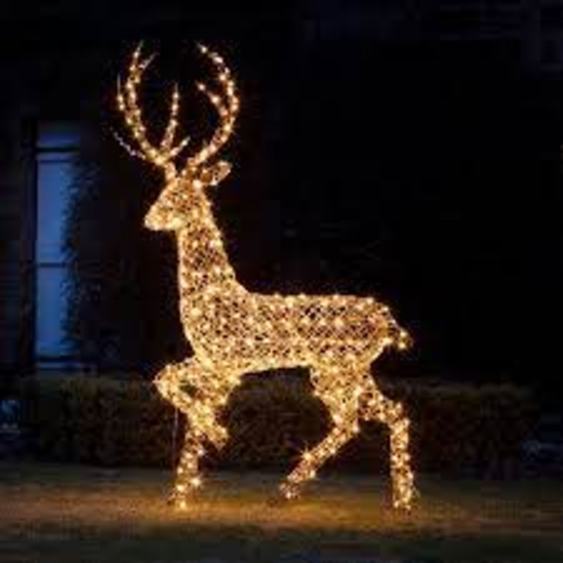 BOXED PERFECT WICKER LED 2M STAG APW