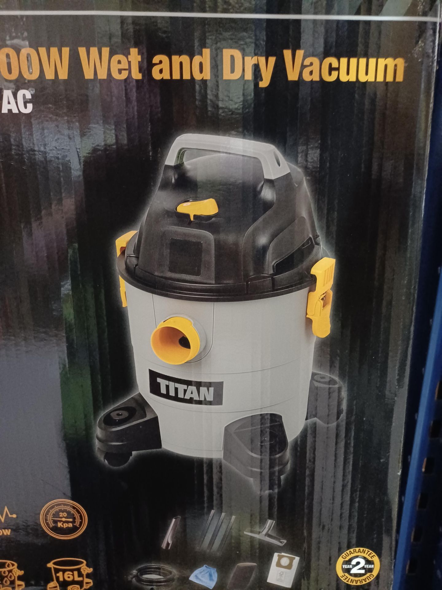 TITAN 16L 1300W WET AND DRY VACUUM CLEANER - PCK