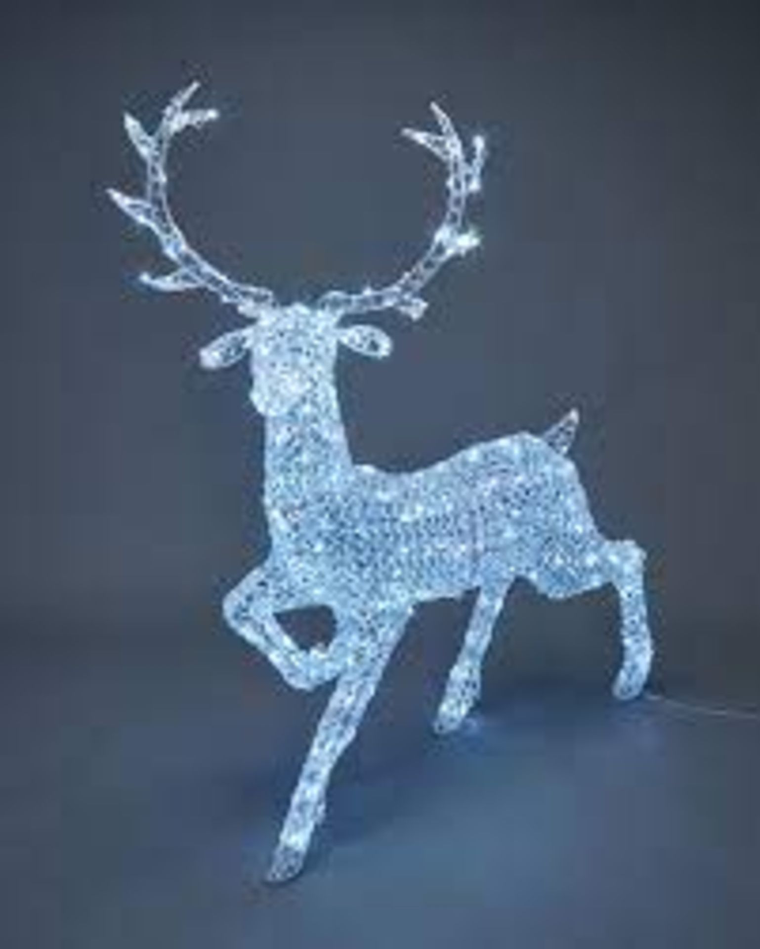 BOXED 2M EXTRA LARGE LED GRAZING DEER. ROW 15MID