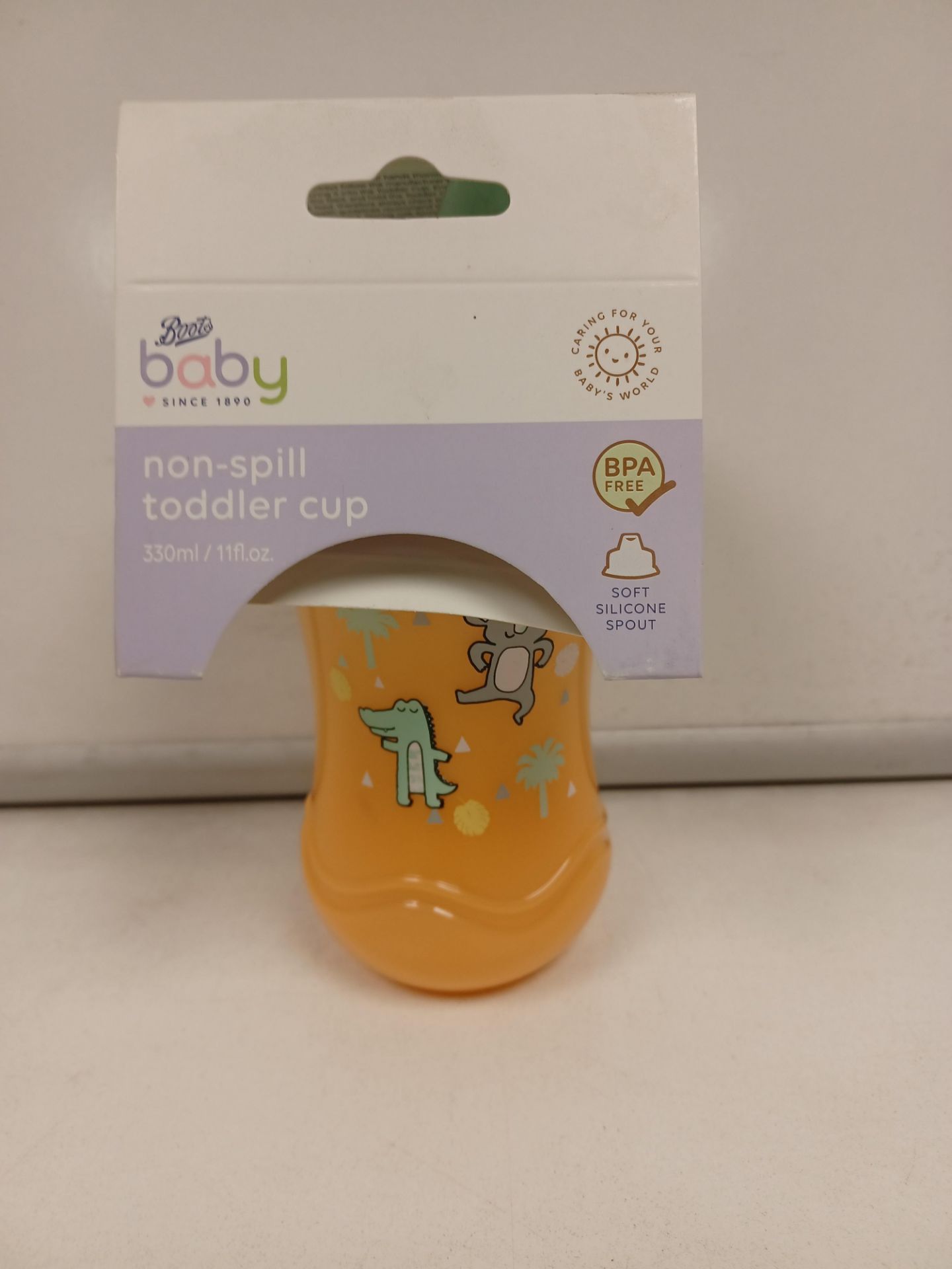 36 X NEW PACKAGED BOOTS BABY NON-SPILL TODDLER CUPS. 330ML. ROW 18