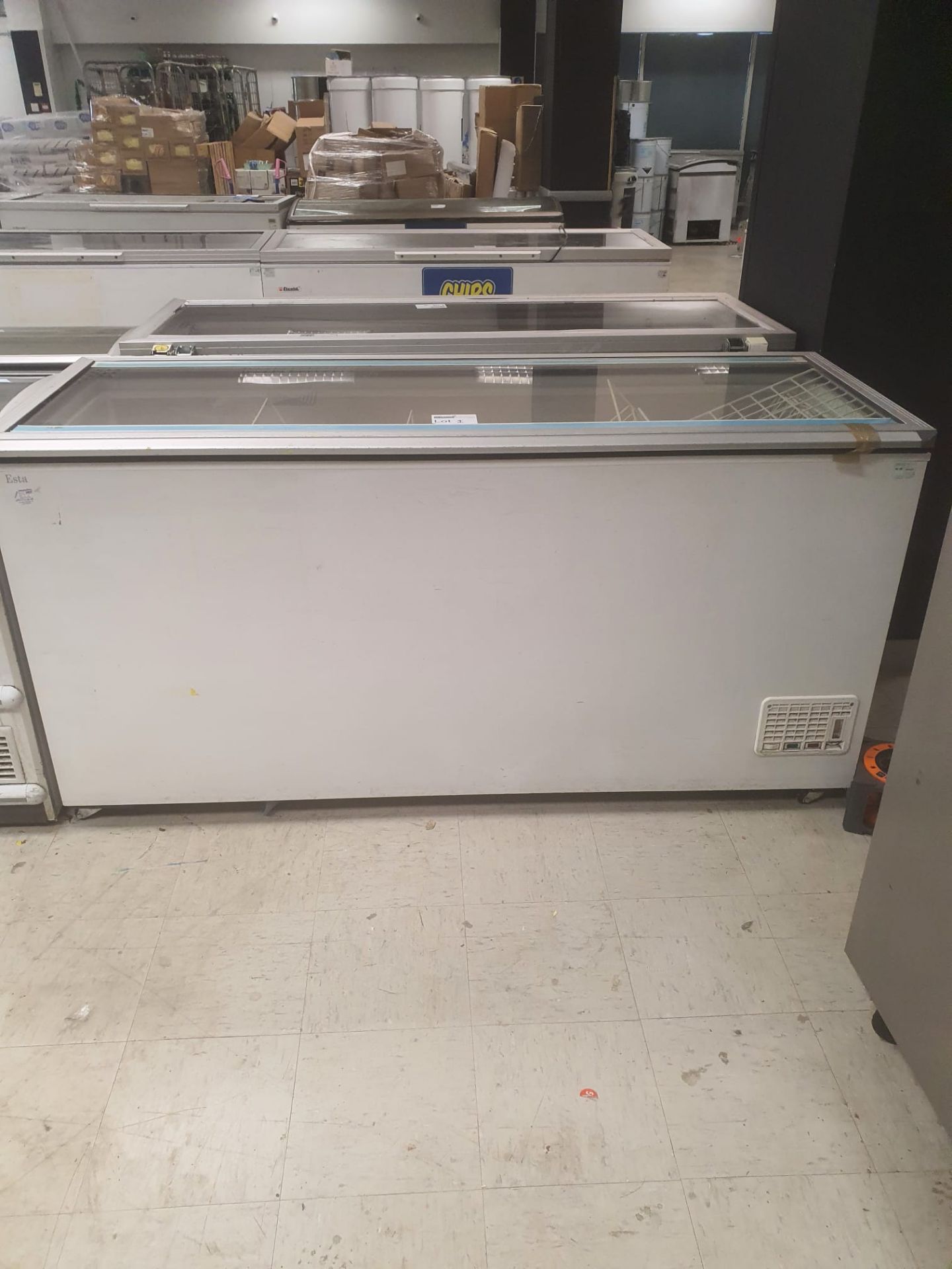 COMMERCIAL DISPLAY CHEST FREEZER