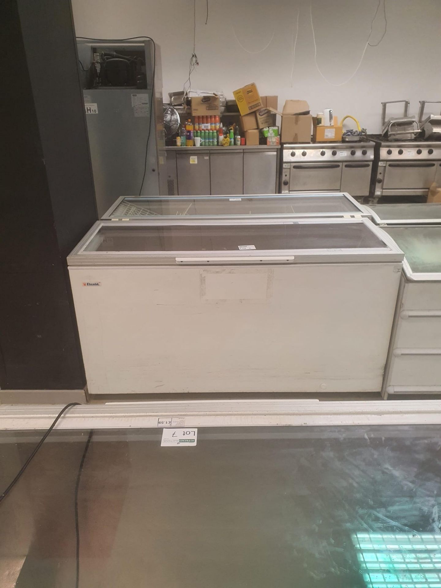 COMMERCIAL DISPLAY CHEST FREEZER