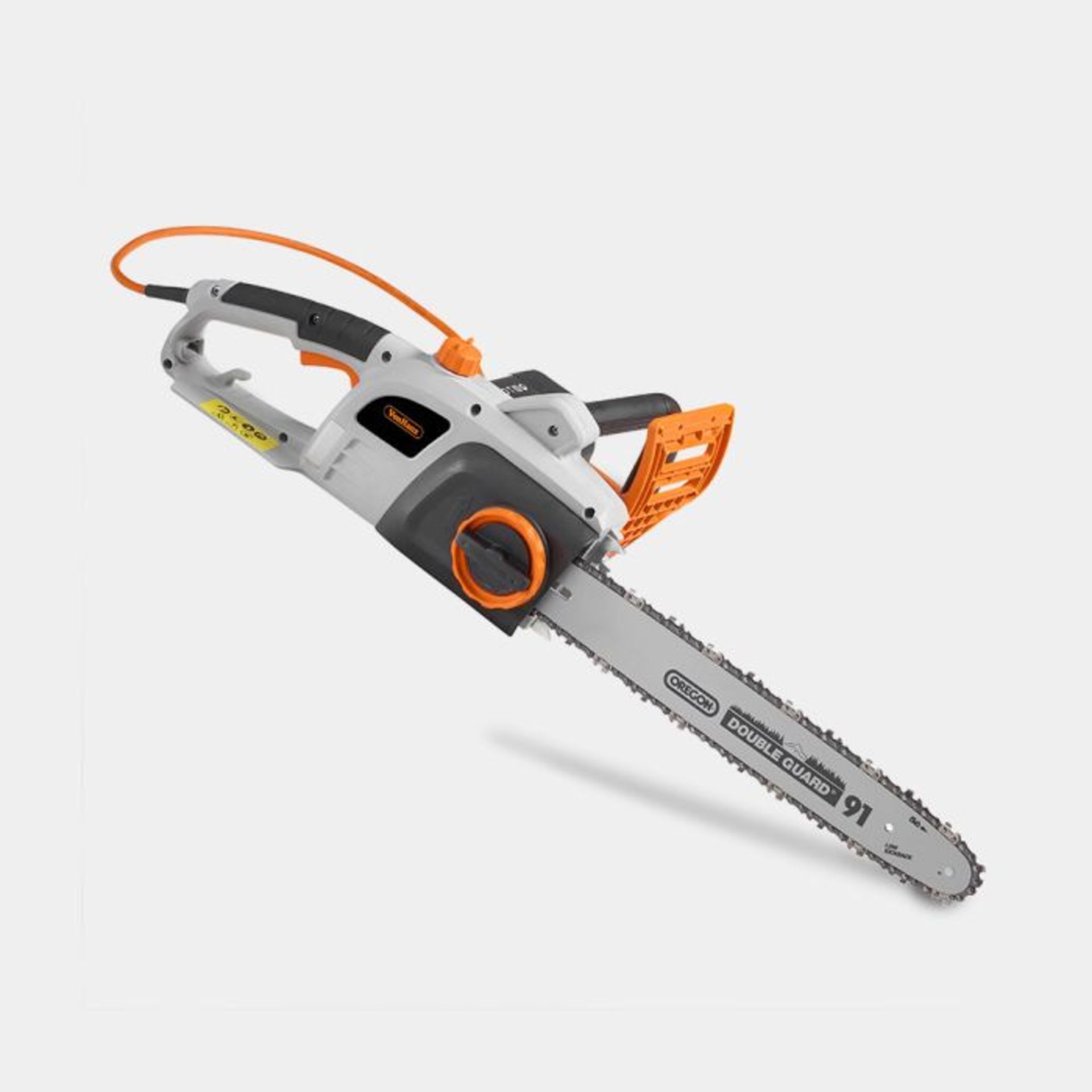 2200W Chainsaw. This 2200W motor chainsaw benefits from a 40.5cm cutting length, so you can take