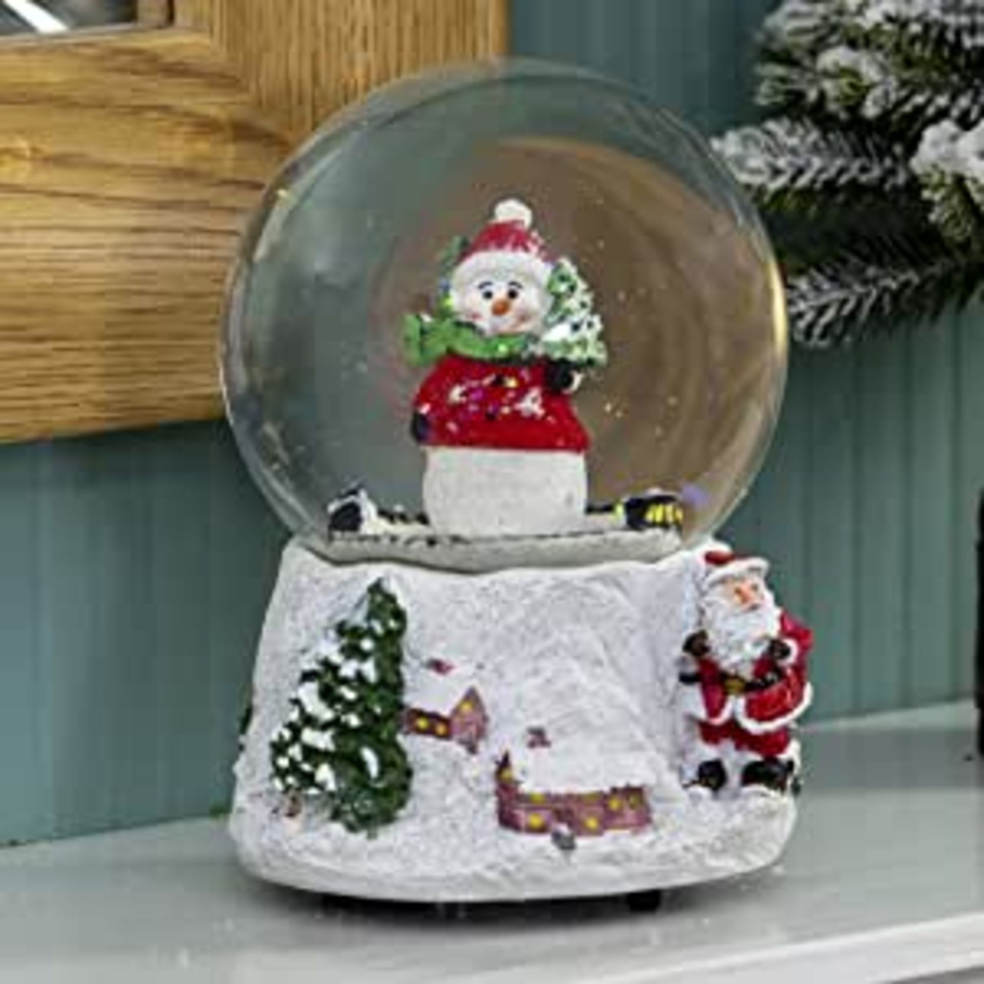 The Christmas Workshop 84410 Musical Snow Globe/Snowman Festive Decoration/Wind Up & Play / 11cm x