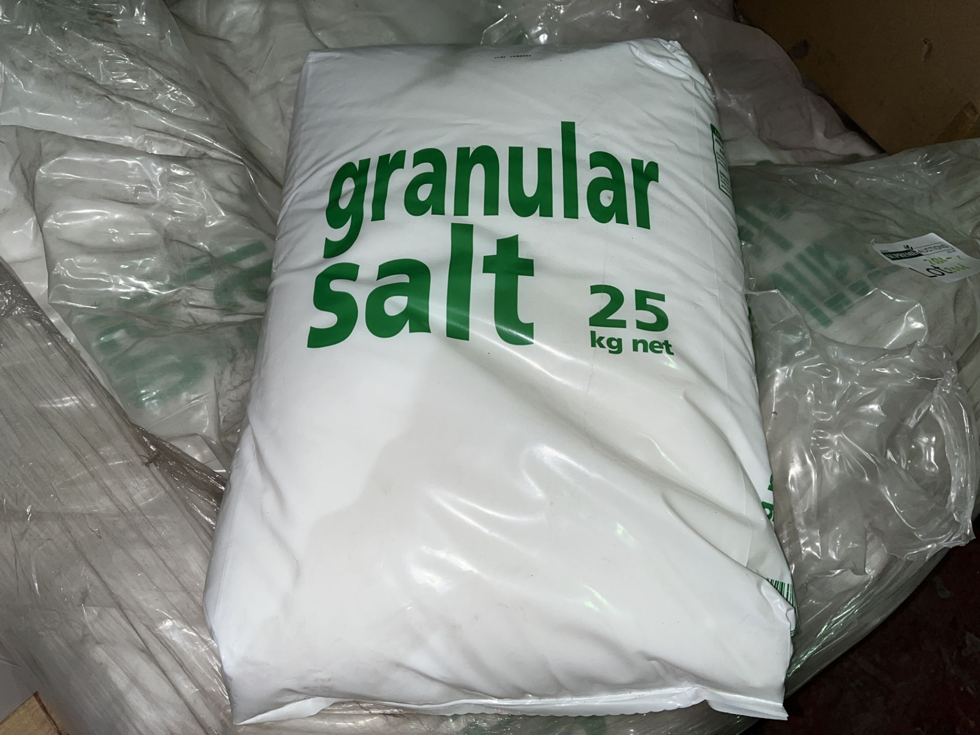 10 X BRAND NEW BAGS OF 25KG GRANLAR SALT R4-6