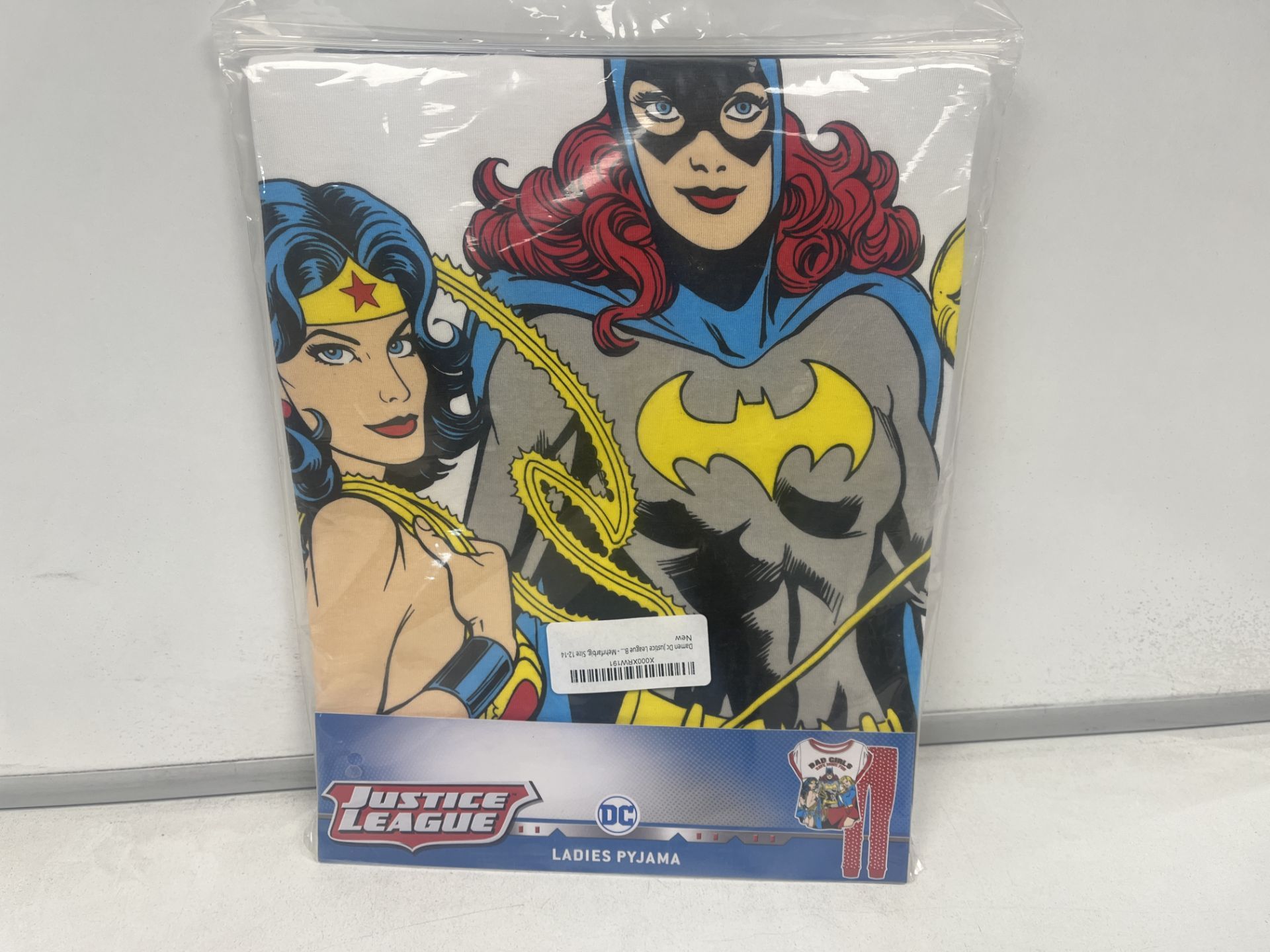 15 X BRAND NEW LADIES JUSTICE LEAGUE PJ SETS (SIZES MAY VARY) R9