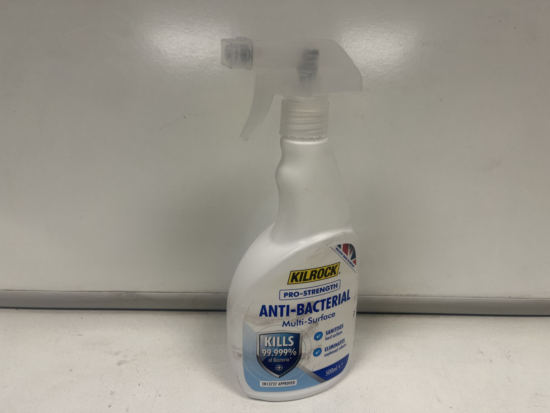 120 X NEW SEALED KILROCK PRO-STRENGTH ANTI-BACTERIAL MULTI-SURFACE 500ML SPRAY. ROW 17 RACK