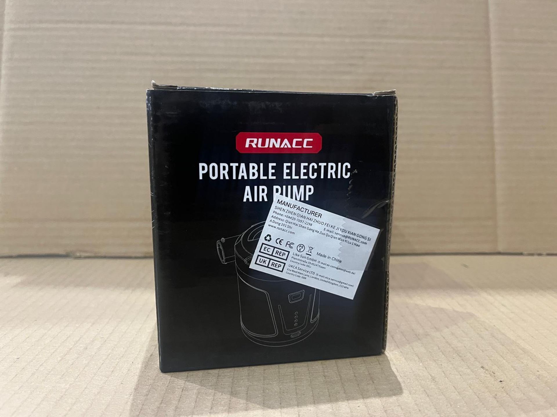 12 X BRAND NEW PORTABLE ELECTRIC AIR PUMPS WITH 3 NOZZLES R15