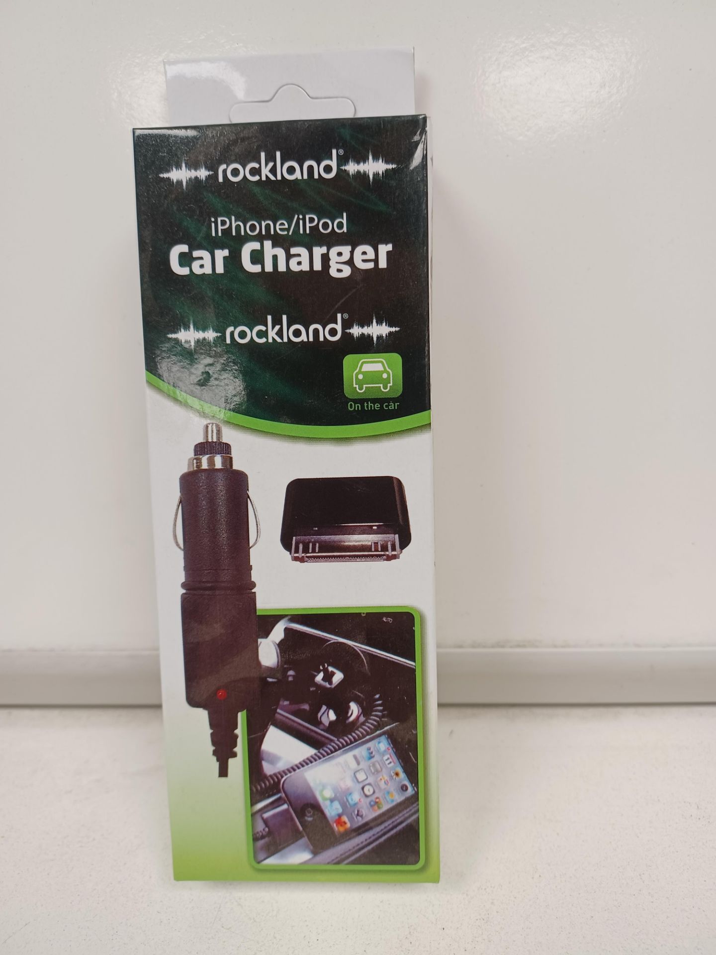 144 X BRAND NEW ROCKLAND IPHONE/IPOD CAR CHARGERS R4-7