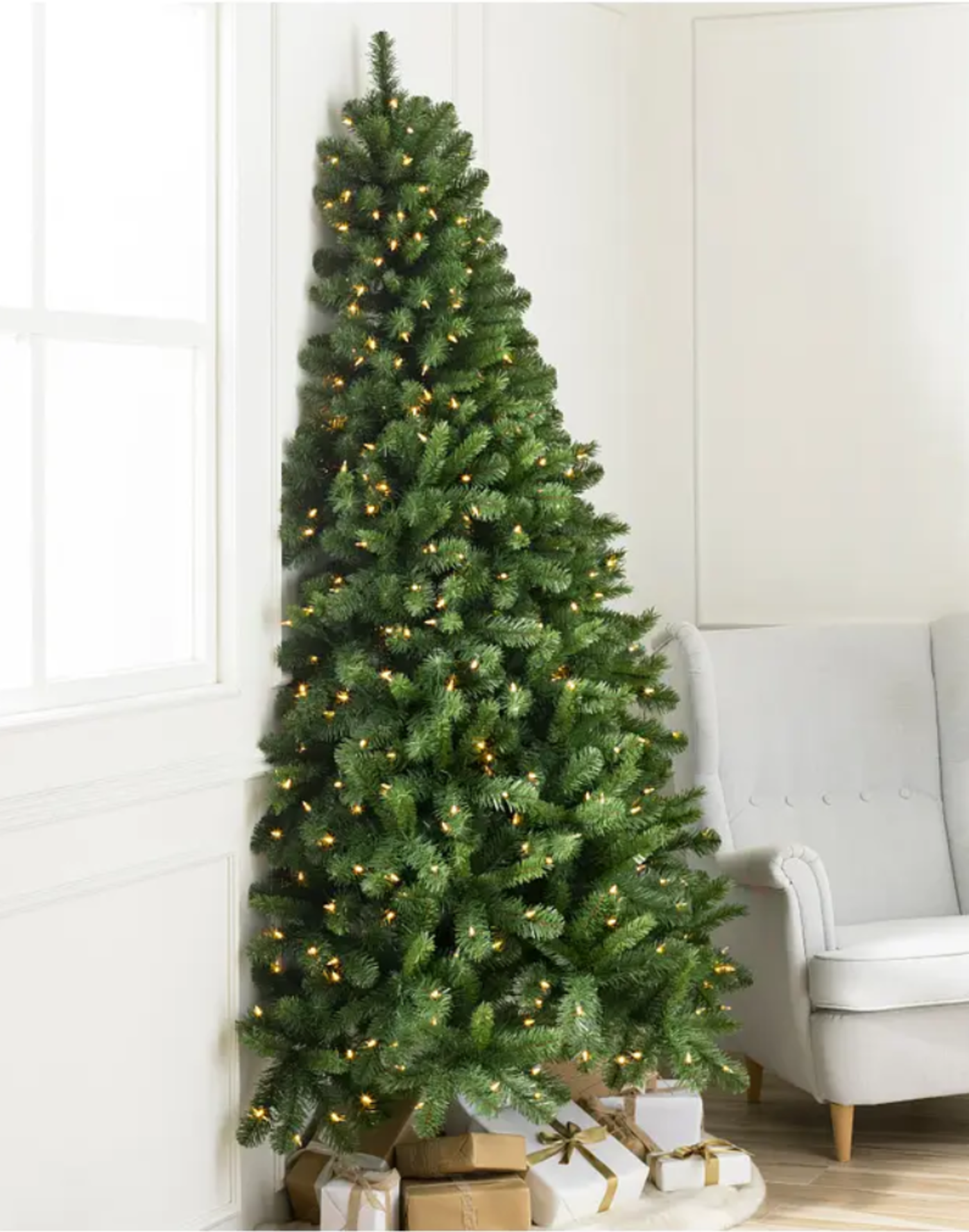 BH (The worlds leading Christmas Tree Brand) Kensington Flatback 7ft with LED Clear Lights. RRP £