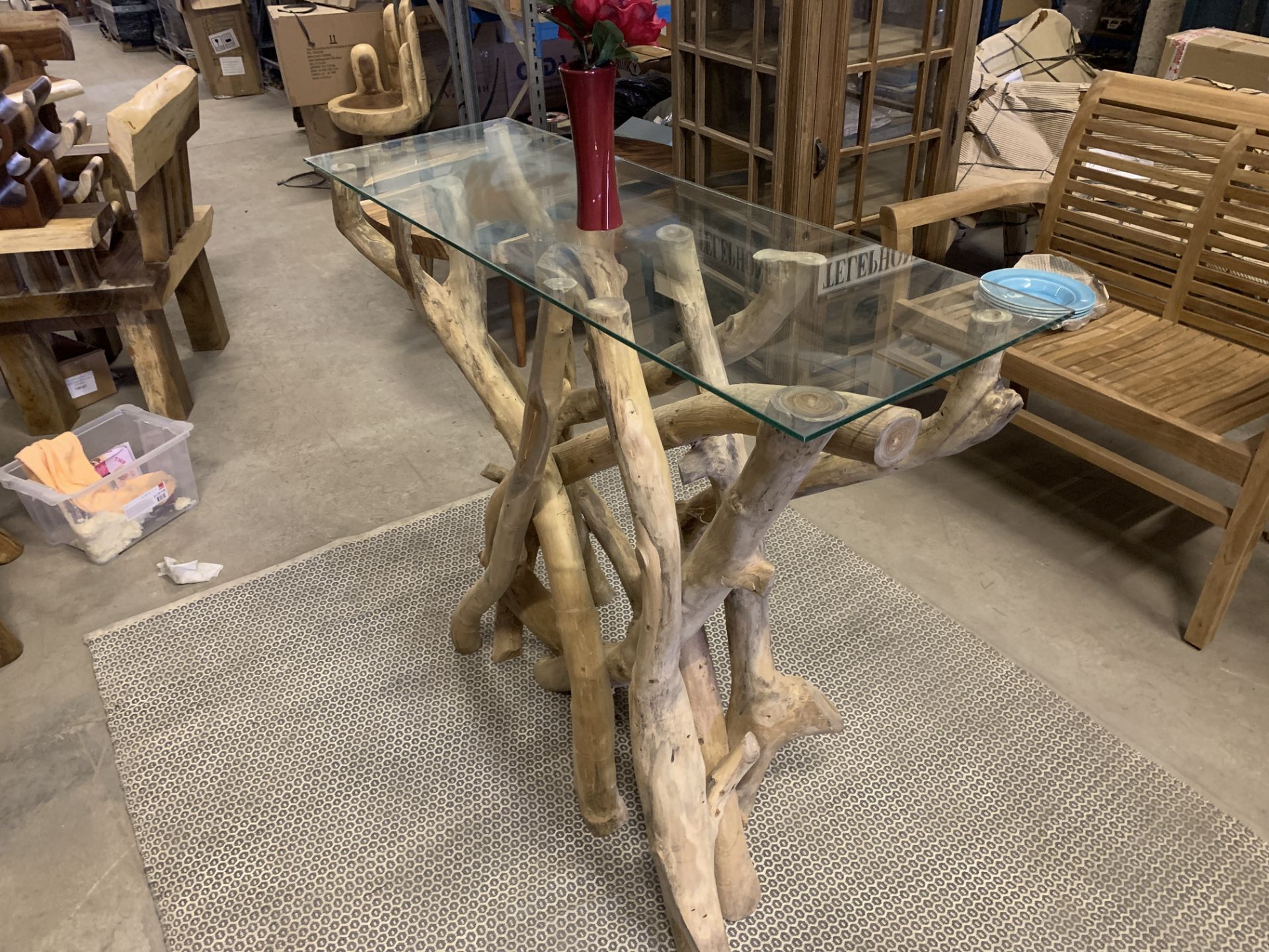 BRAND NEW SOLID WOODEN TEAK ROOT CONSOLE TABLE WITH GLASS TOP 120 X 40 X 100 RRP £995 - Image 6 of 7