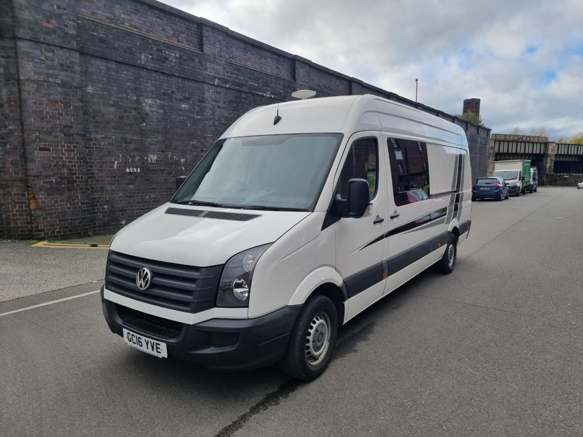 GC16 YVE VOLKSWAGEN CRAFTER CR35 Long Wheel Based Camper Van   2.0 TDI     136PS High Roof Van