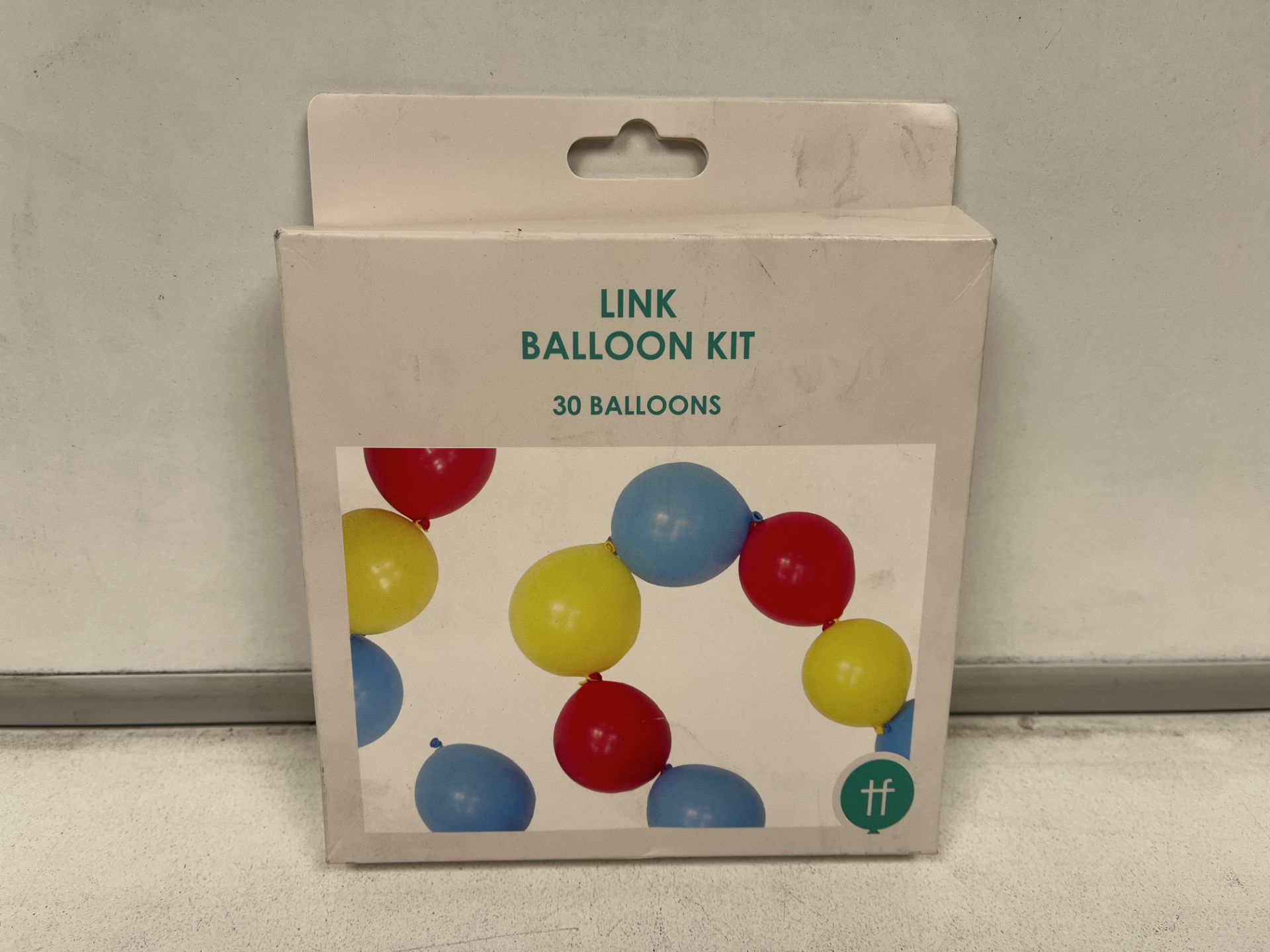 TRADE LOT 144 X NEW BOXED 30 LINK BALLOON SET (ROW 15 RACK)