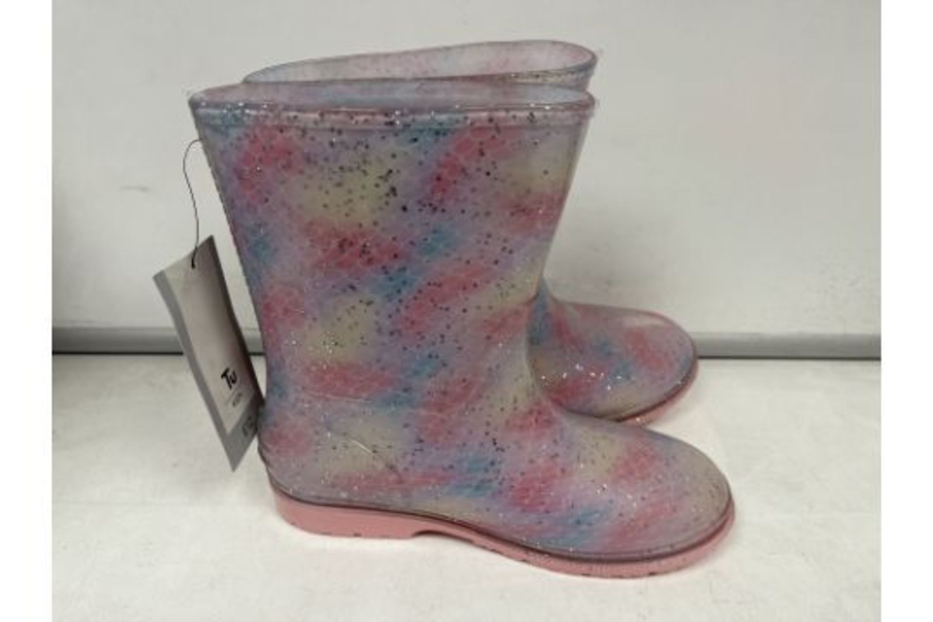 12 X NEW PACKAGED PAIRS OF TU KIDS CHILDRENS GLITTERY WELLIES IN A RATIO PACKED BOX WITH VARIOUS