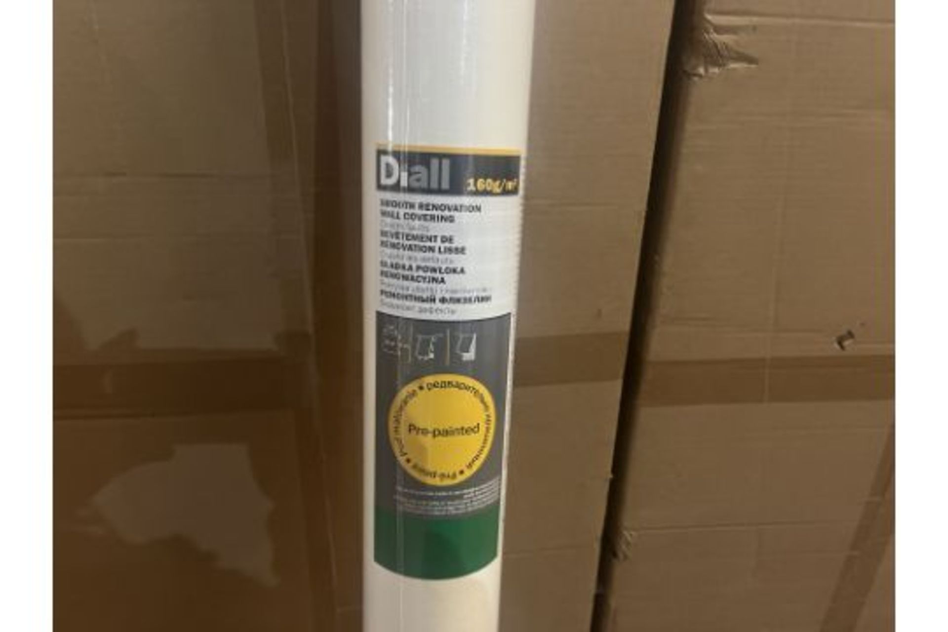 18 X NEW ROLLS OF DIALL 160G/m2. SMOOTH RENOVATION WALL COVERING. COVERS FAULTS. EACH ROLL