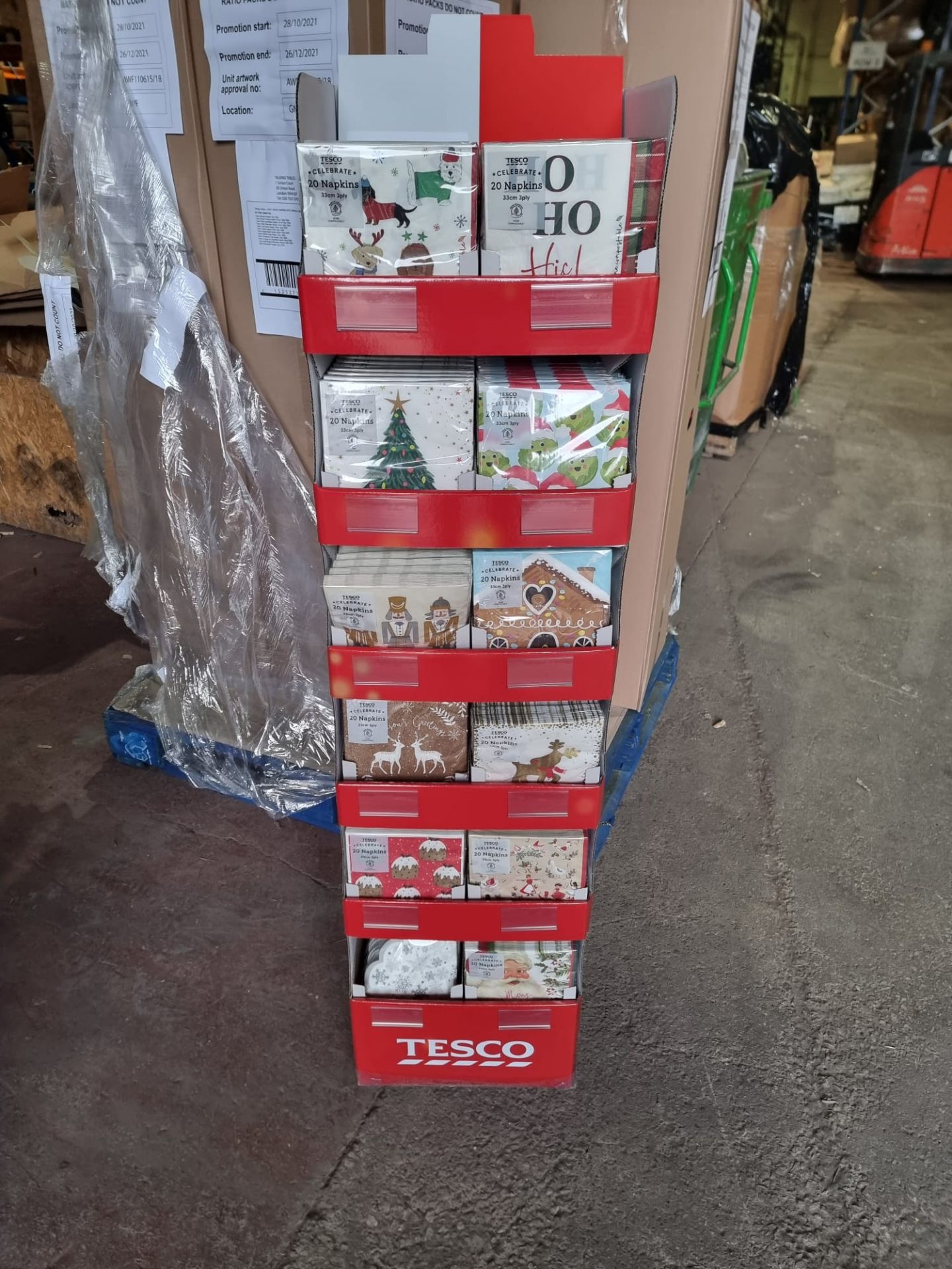 TESCO DISPLAY STAND TO CONTAIN 144 PACKS OF 20 CHRISTMAS NAPKINS IN ASSORTED DESIGNS. 3 PLY. ( - Image 2 of 2