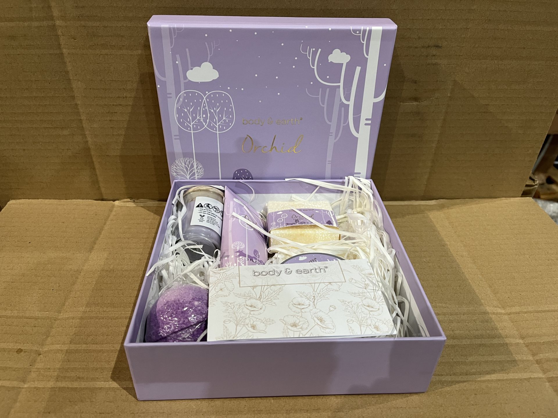12 X BRAND NEW BODY AND EARTH ORCHID 5 PIECE GIFTSETS R13-8
