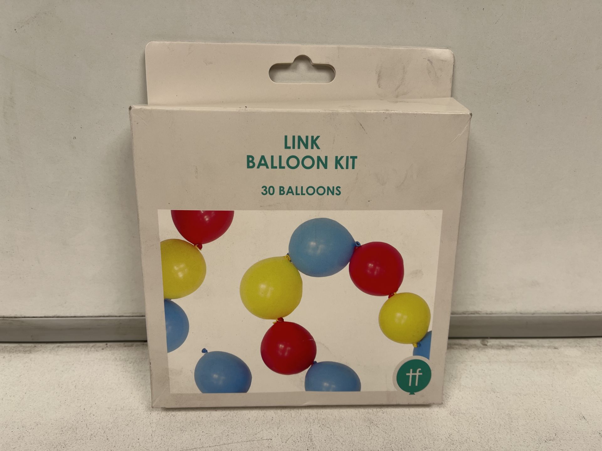 TRADE LOT 144 X NEW BOXED 30 LINK BALLOON SET (ROW 15 RACK)