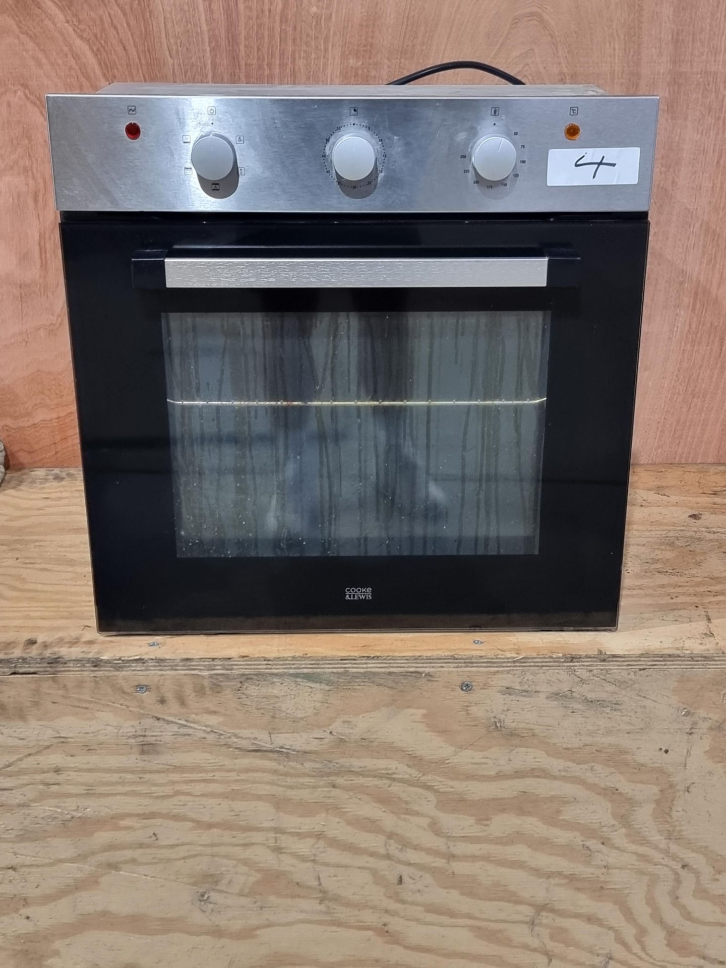 Cooke & Lewis CLFSB60 60L SINGLE FAN OVEN RRP £170