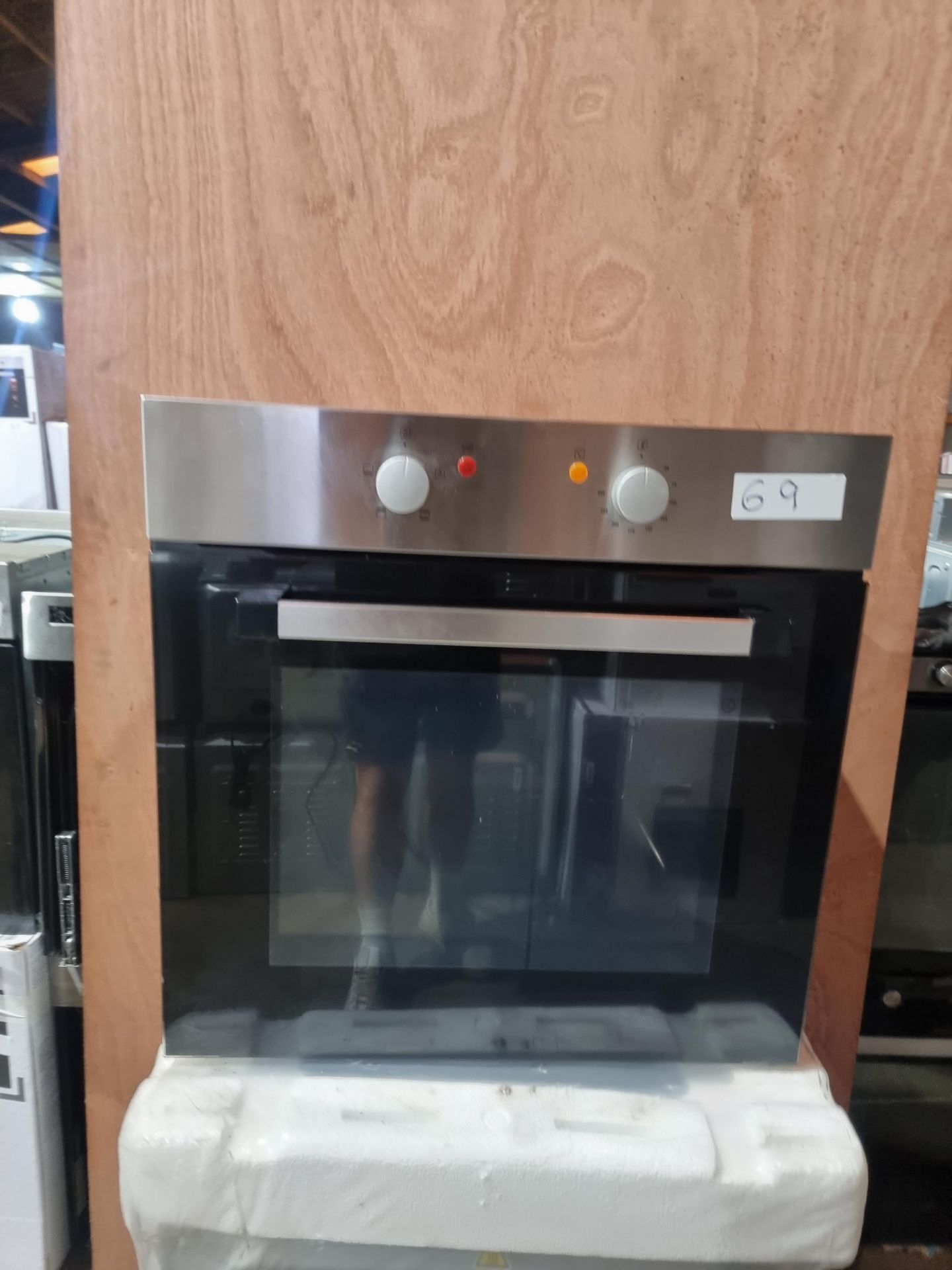 CSB60A 60L STATIC OVEN BLACK RRP £140