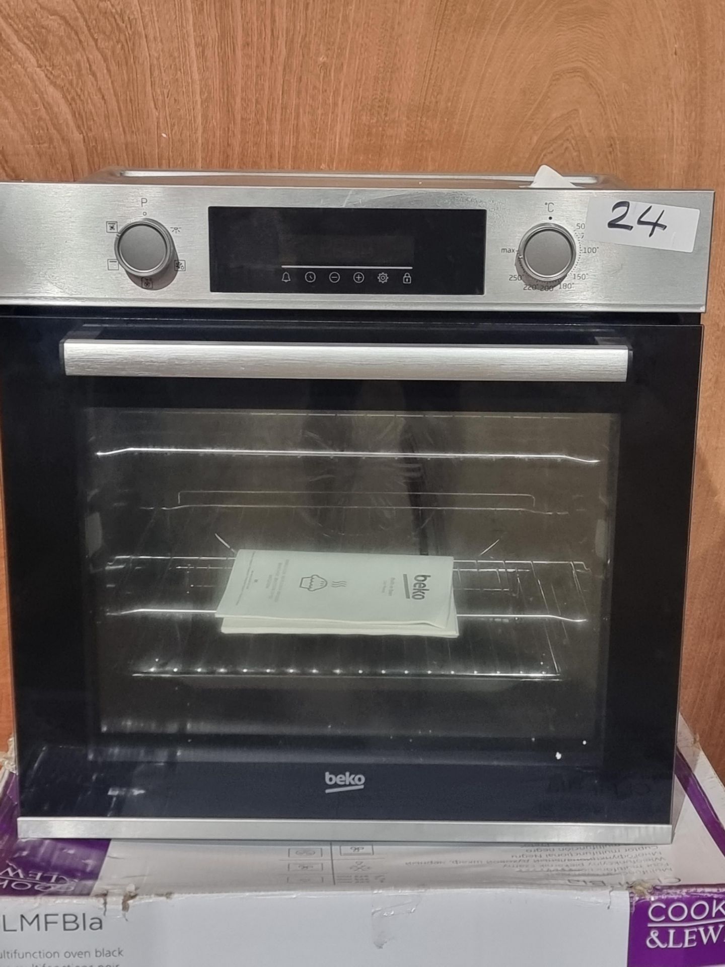 BEKO SINGLE FAN OVEN PROMO BBAIF22300X RRP £250