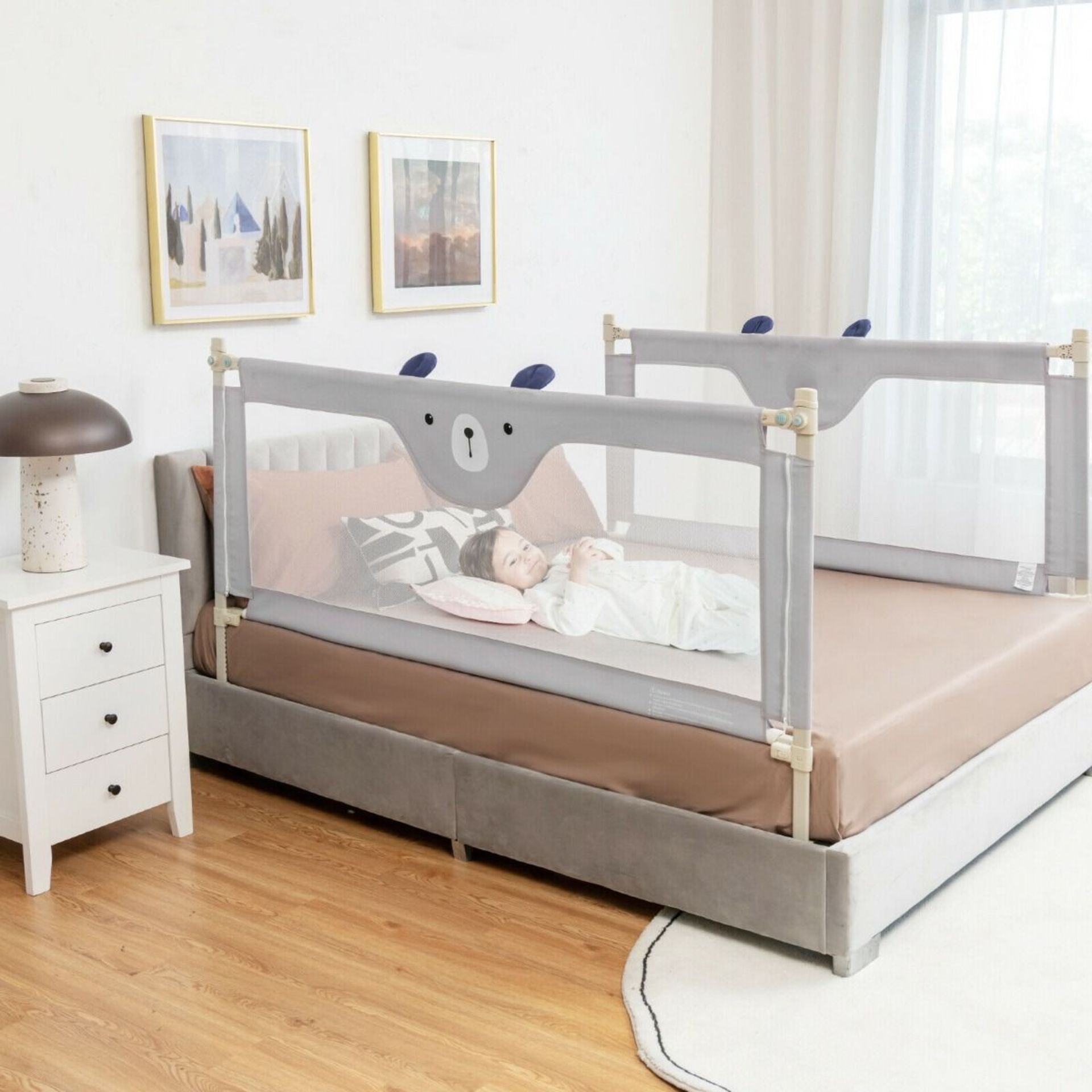 142/175CM Toddler Infant Security Guardrail with Double Lock. The bed rail is suitable for most - Image 2 of 2