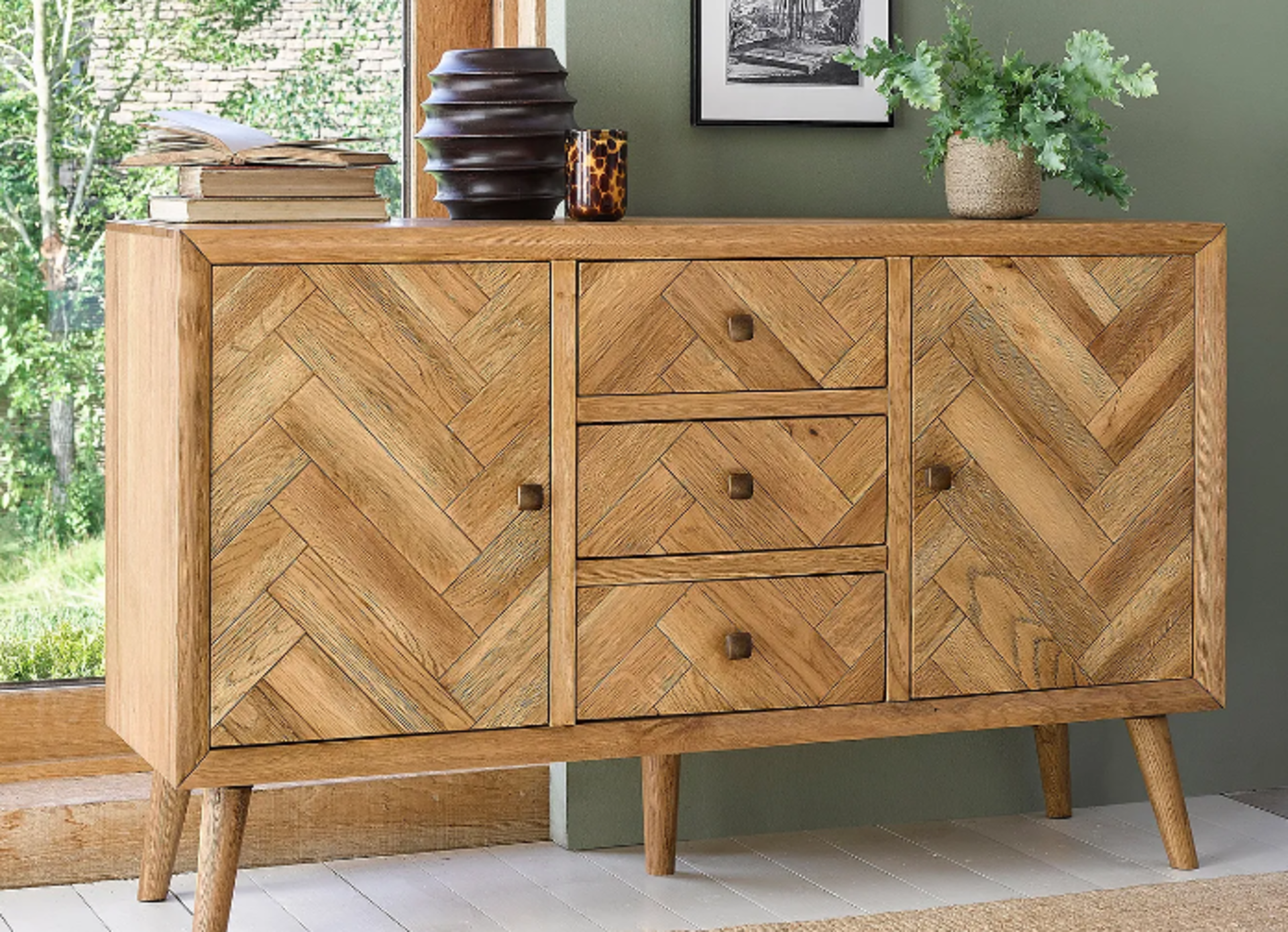 PARQUET Brushed & Glazed Solid Oak Large Sideboard. RRP £659.99. A pattern with tactile finish –