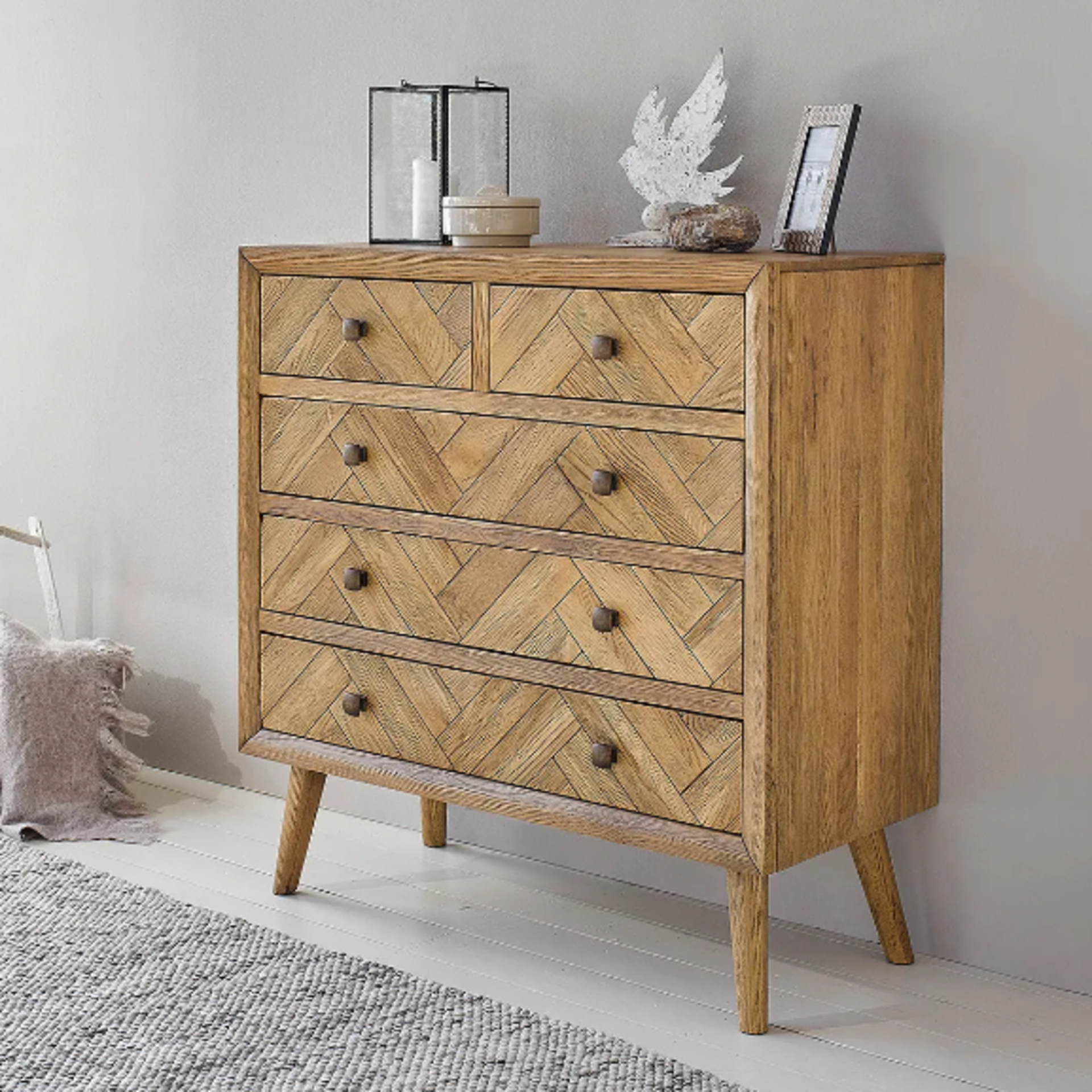 PARQUET Brushed & Glazed Solid Oak 5 Drawer Chest. RRP £515.00. The Parquet 2+3 chest of drawers