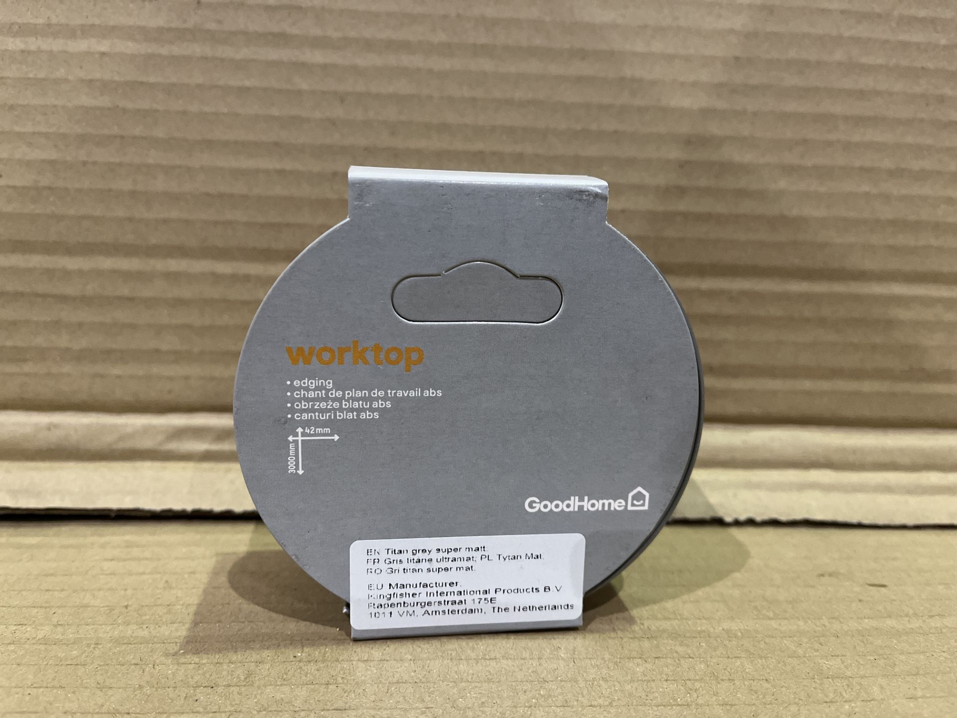 100 X BRAND NEW PACKS OF WORKTOP EDGING R15-12