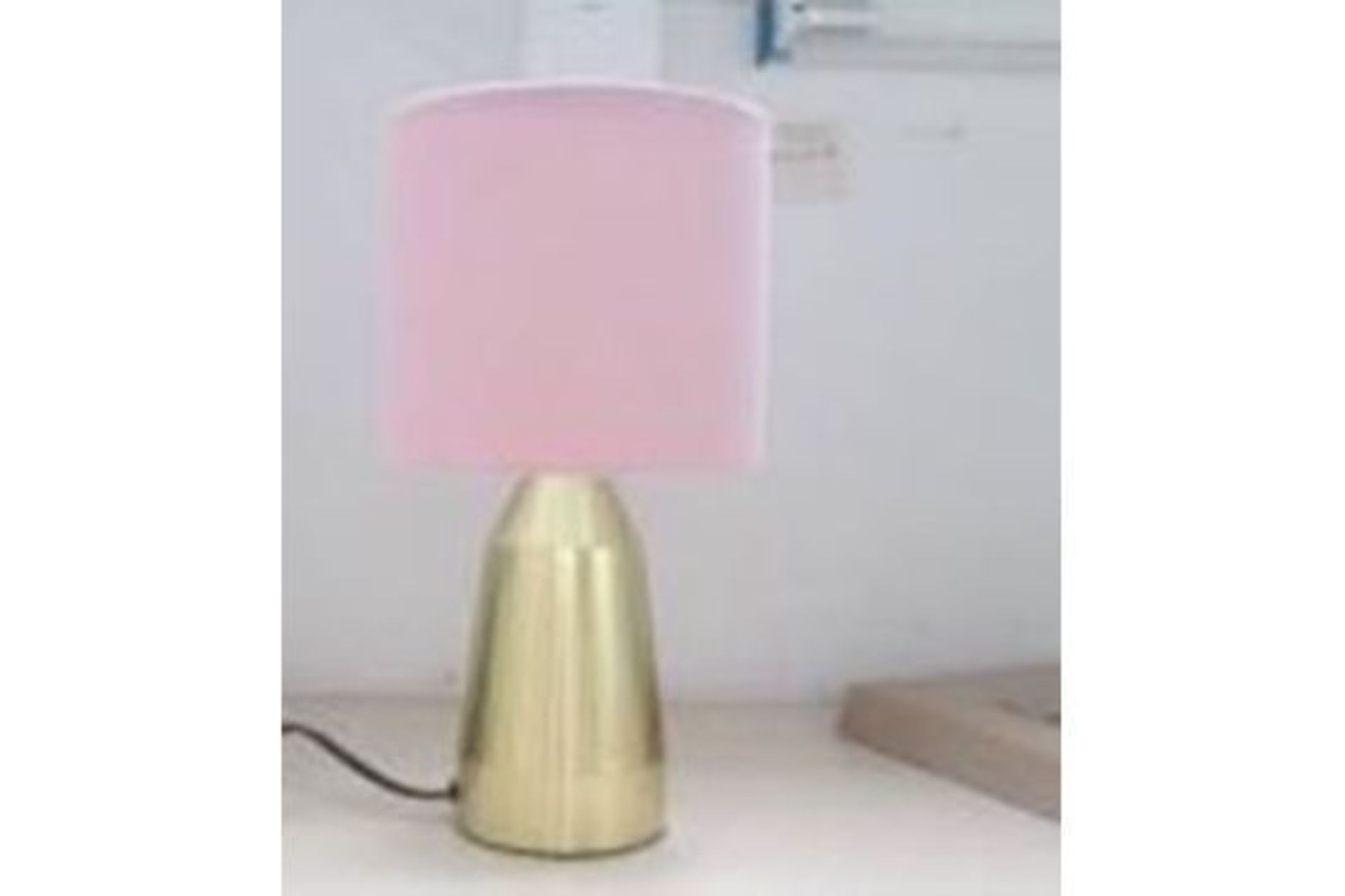 TRADE LOT 12 x NEW BOXED LUXURY GOLD TABLE LAMP WITH BLUSH SHADE (700967ROW5/6)