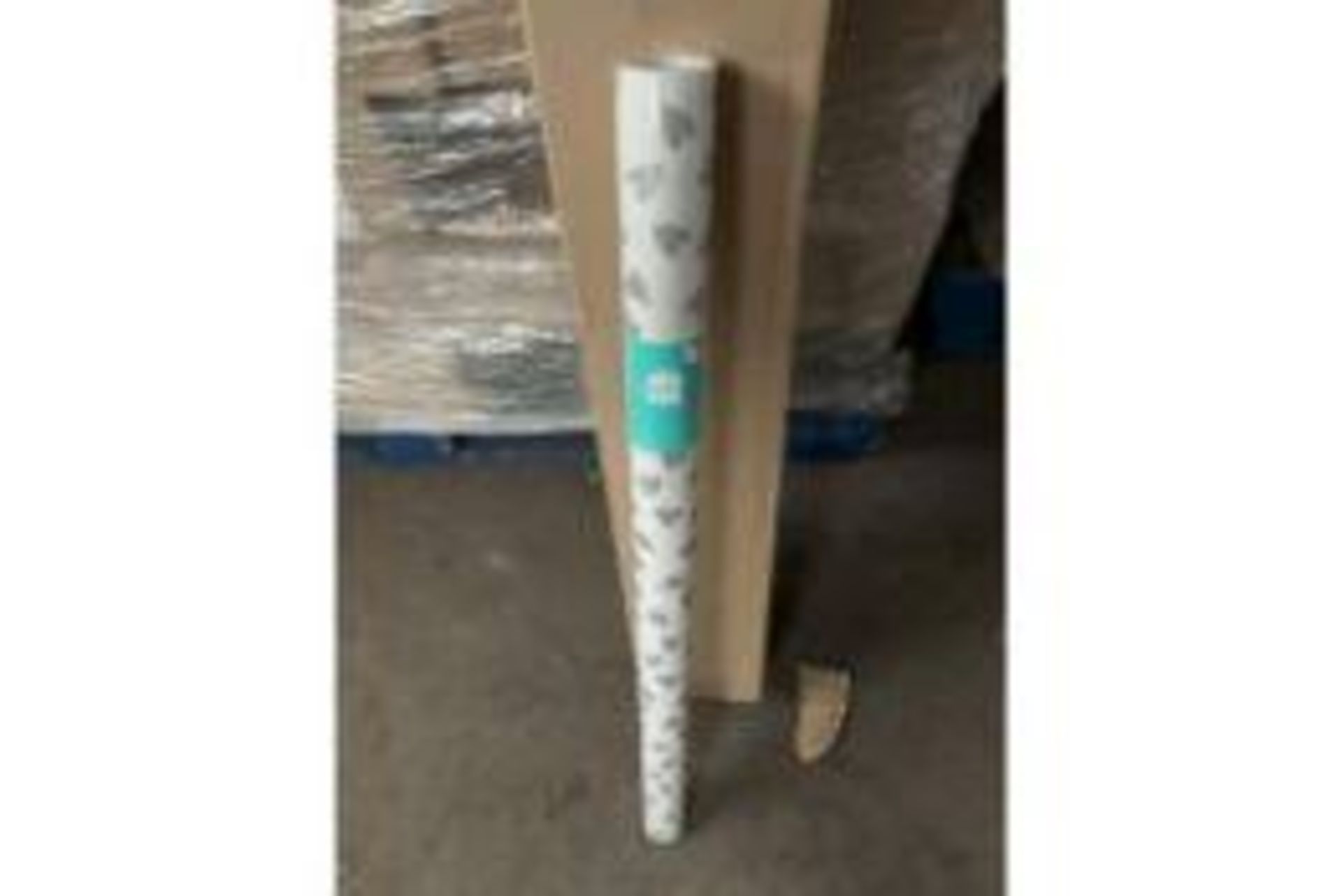 PALLET TO CONTAIN 495 X NEW SEALED ROLLS OF GIFTMAKER CELEBRATION GIFT WRAP. 3Mx69CM. HEART