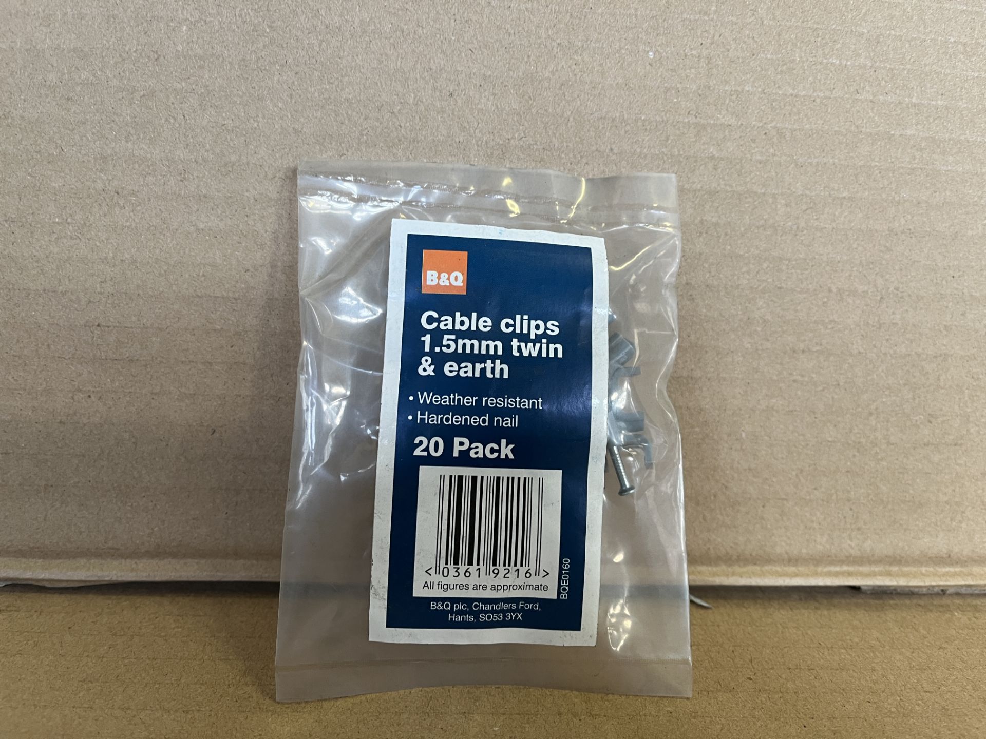 38 X BRAND NEW PACKS OF 20 CABLE CLIPS 1.5MM TWIN AND EARTH S1-25