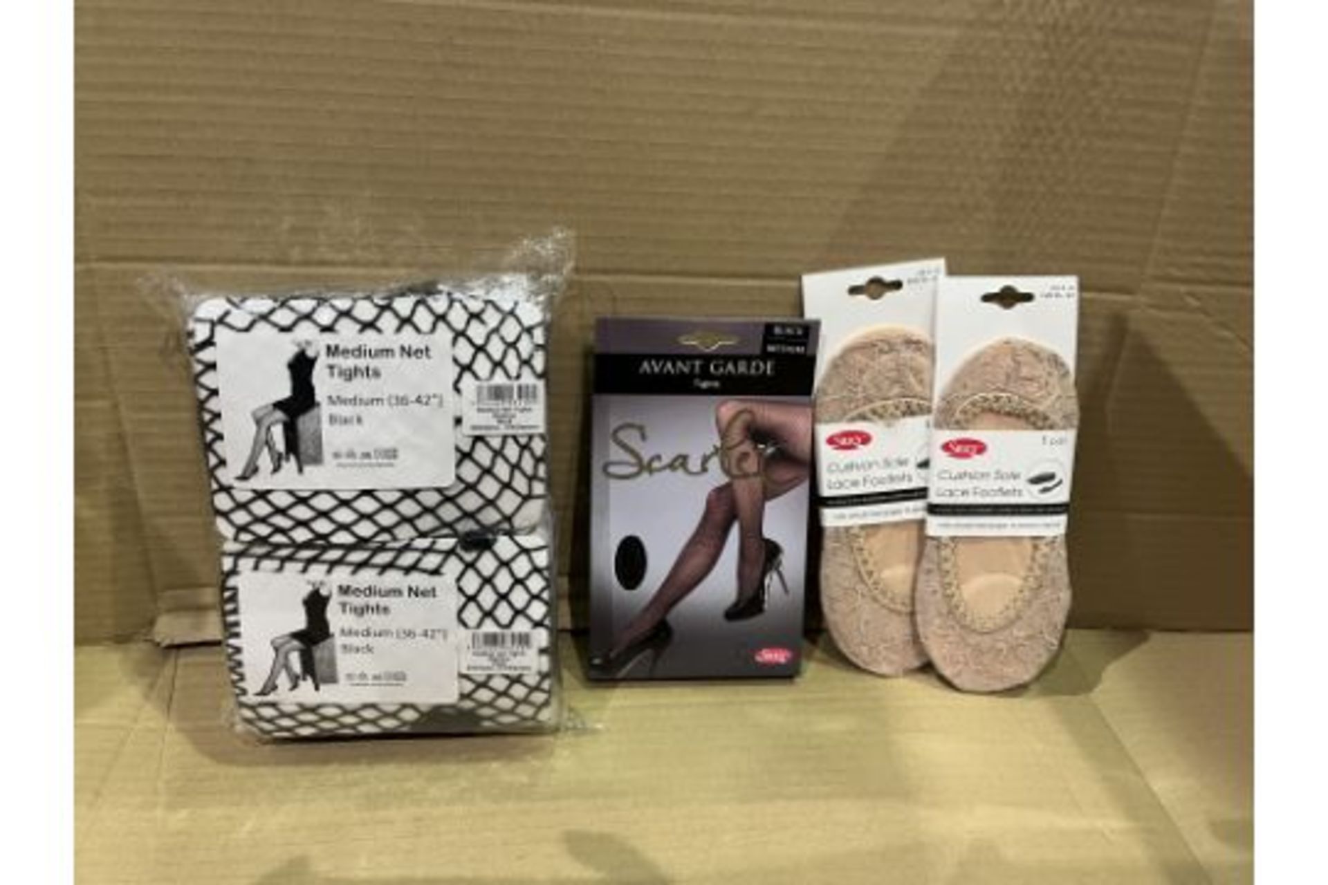 180 X BRAND NEW ASSORTED TIGHTS AND SOCKS IN VARIOUS STYLES AND SIZES R16-10