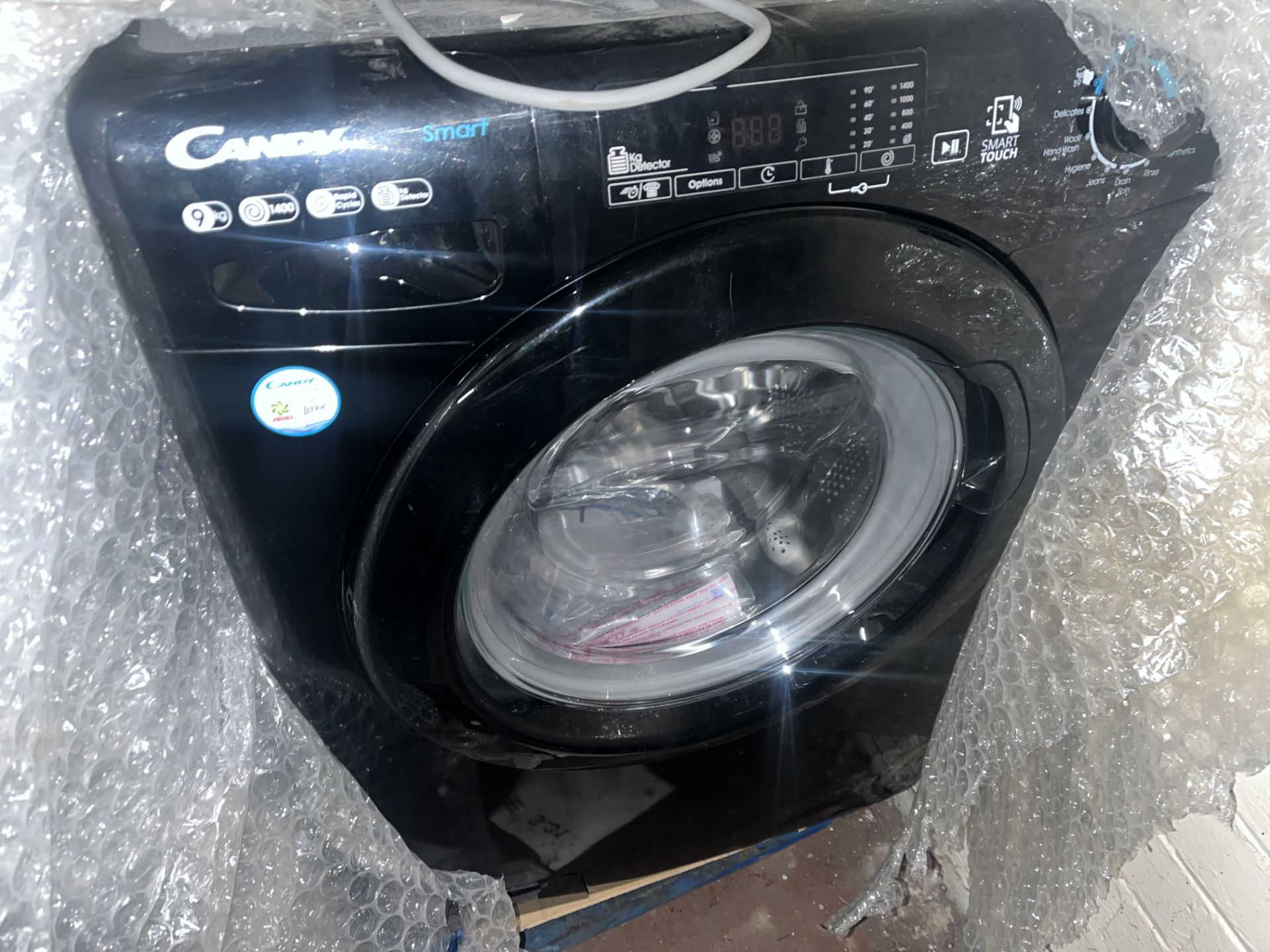 RETURNED CANDY SMART FREESTANDING 9KG 1400 SPIN WASHING MACHINE BLACK (REFURB) PW