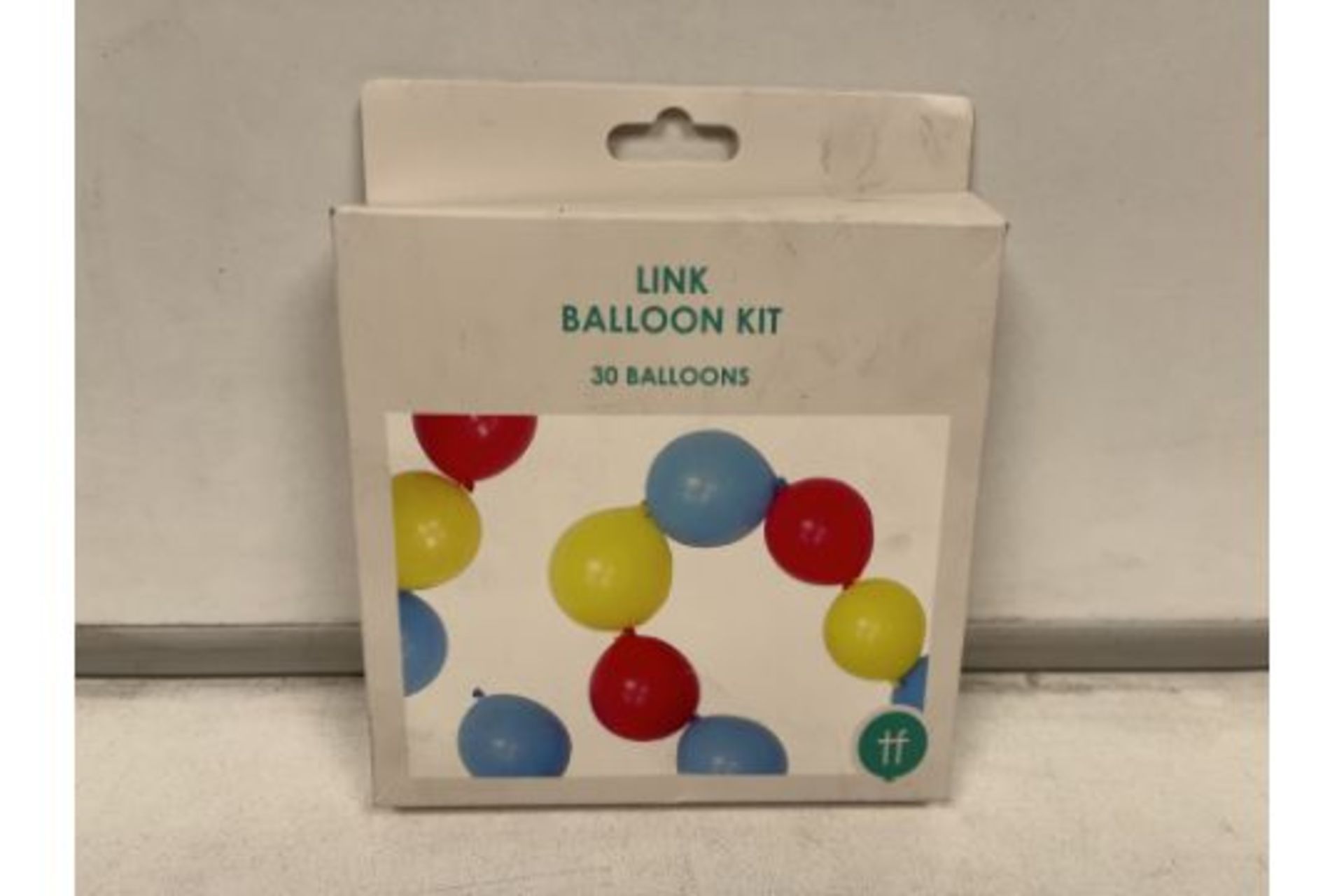 48 X NEW BOXED 30 LINK BALLOON SET (ROW 15 RACK)