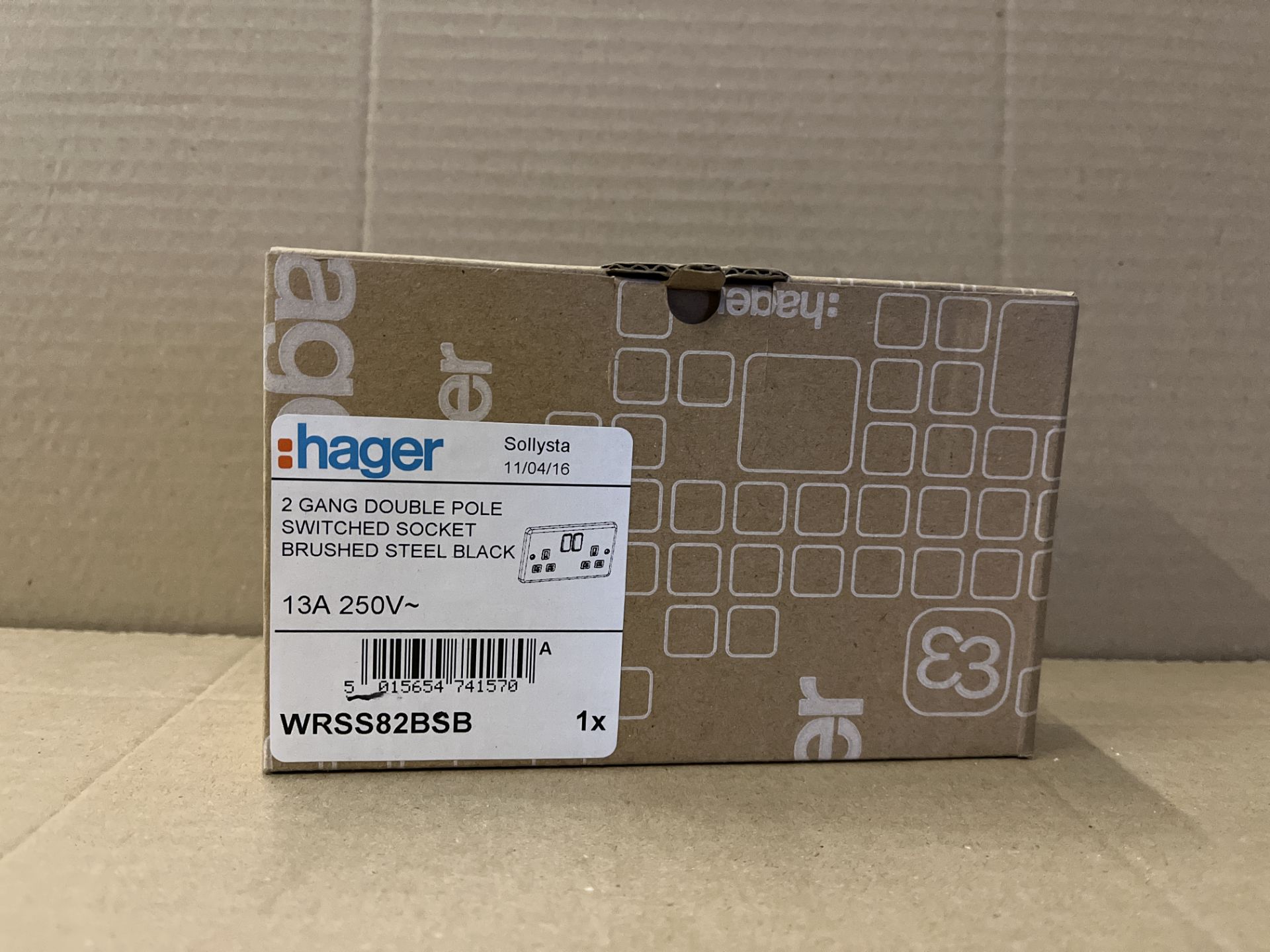 10 X HAGER WRSS82BSB 13A 2 GANG DOUBLE POLE SWITCHED SOCKETS RRP £28 EACH S2
