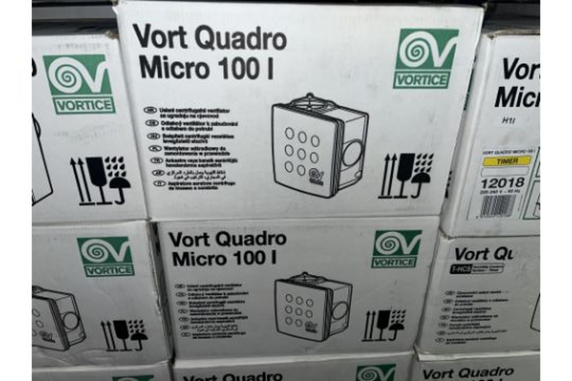 2 X QUADRO MICRO 100 I EXTRACTOR FANS RRP £79 EACH S2