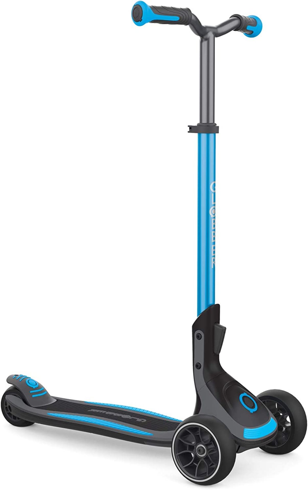 Globber Ultimum Navy Blue Scooter. RRP £125.00. The scooter has patented steering control,
