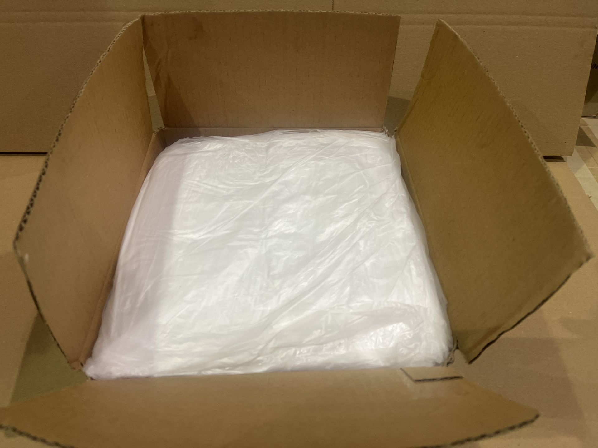 10 X BRAND NEW PACKS OF 1000 15L WHITE PEDAL BIN LINERS R15-8