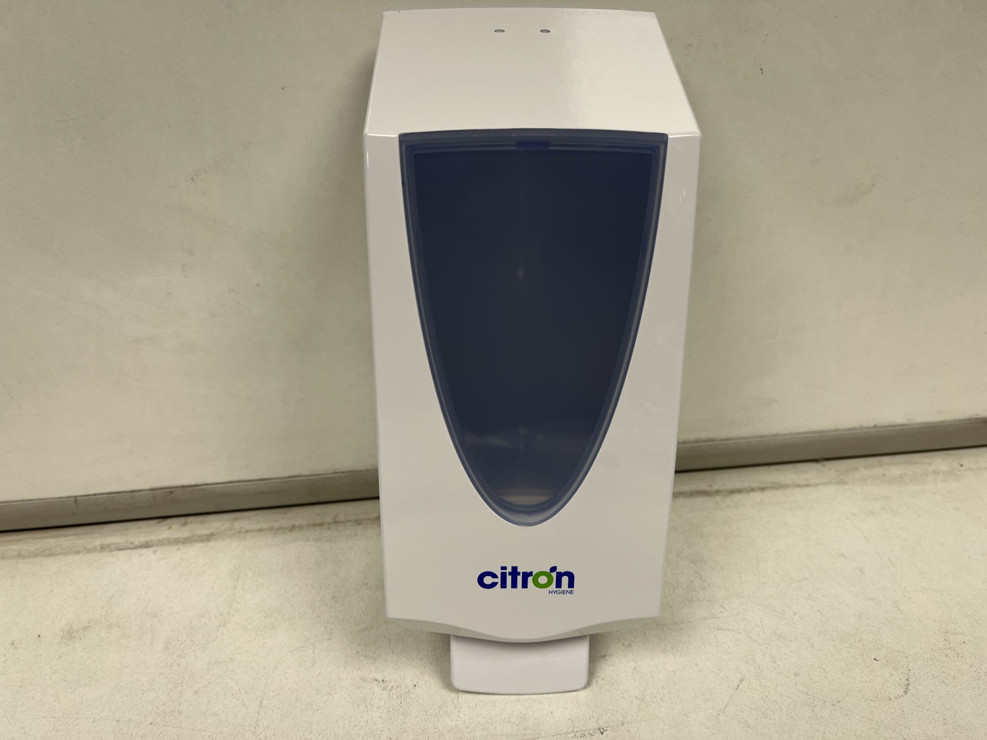 60 X BRAND NEW CITRON SAVONA ECLIPSE SOAP DISPENSERS R5-5