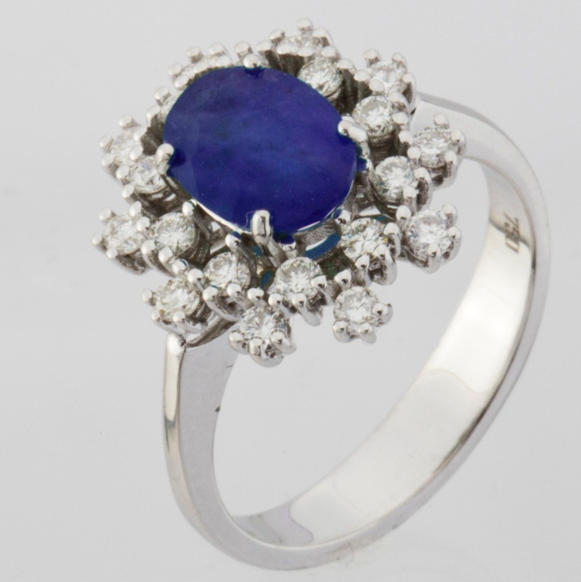 Certificated 18K White Gold Diamond & Tanzanite Ring - Image 3 of 4