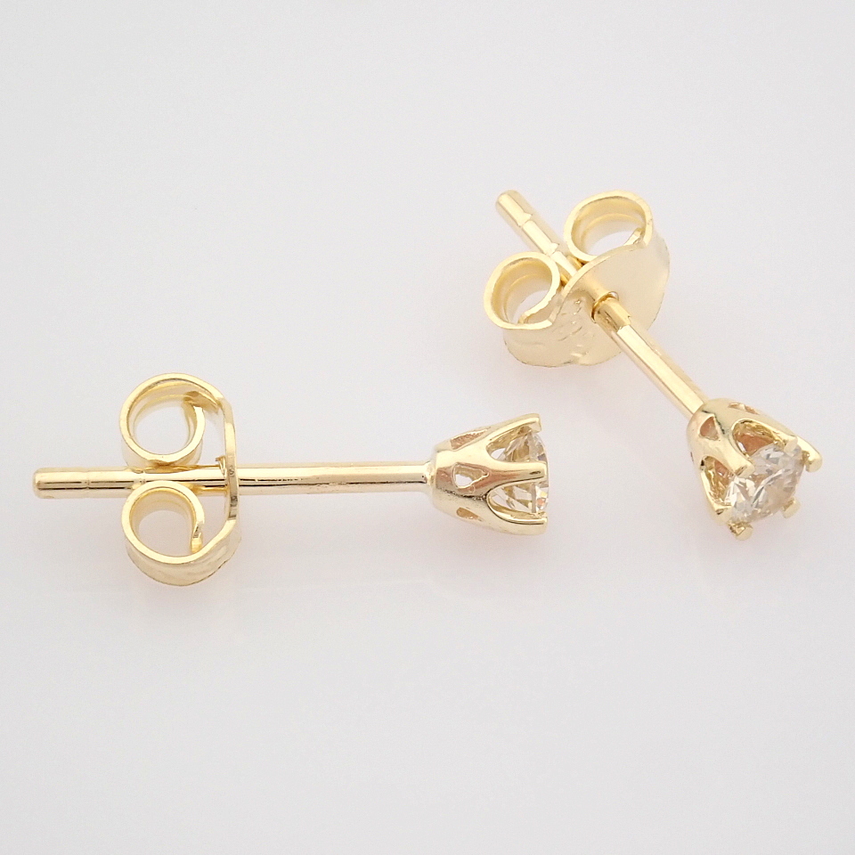 Certificated 14K Yellow Gold Diamond Solitaire Earring - Image 3 of 7