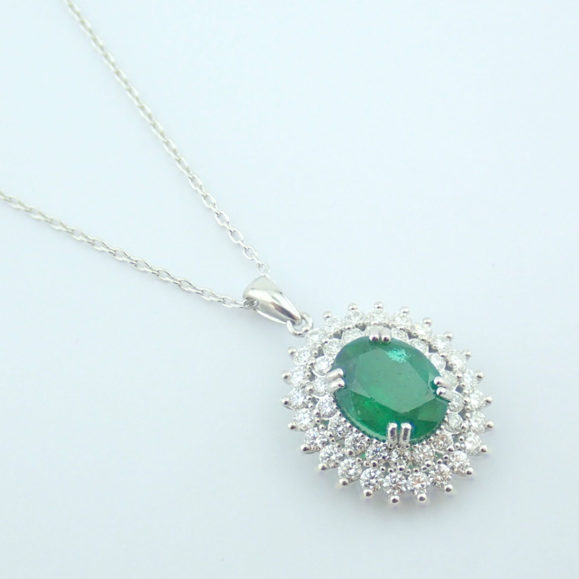 Certificated 14K White Gold Diamond & Emerald Necklace - Image 8 of 11