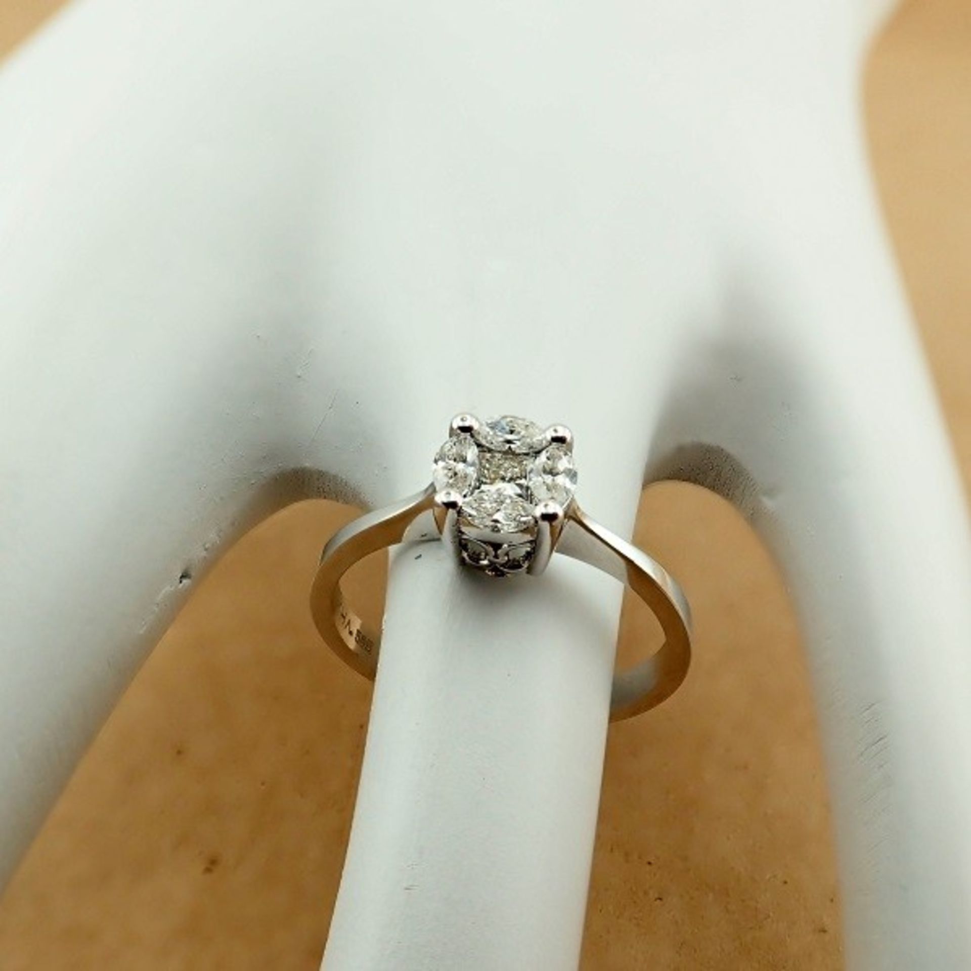 Certificated 14K White Gold Diamond Ring - Image 5 of 7