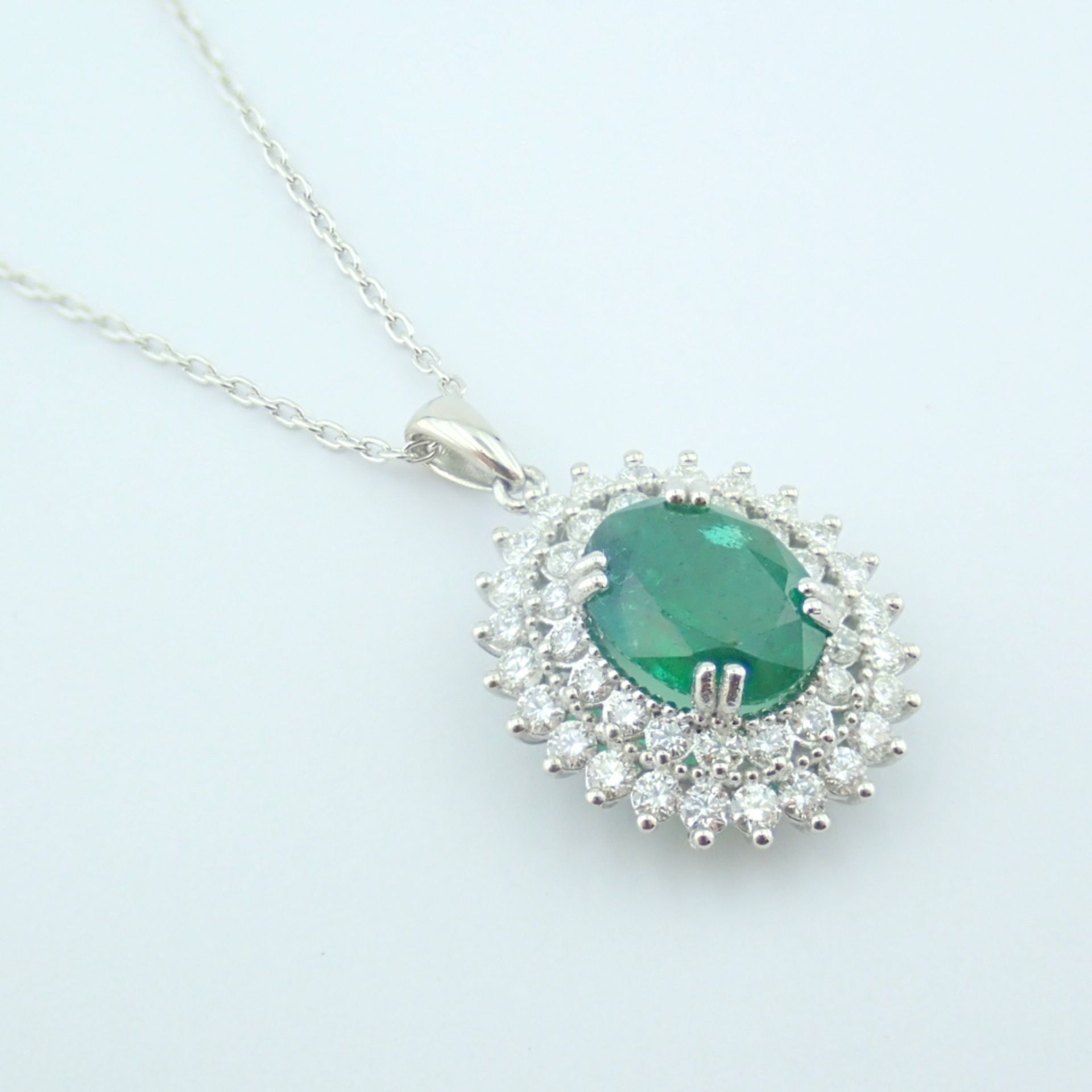 Certificated 14K White Gold Diamond & Emerald Necklace - Image 9 of 11