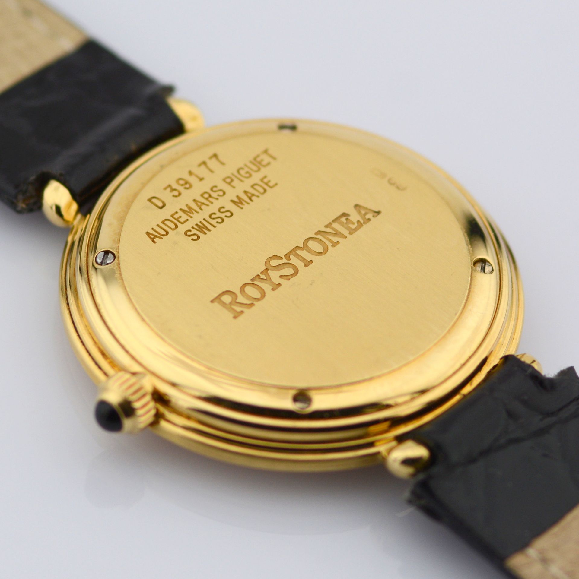 Audemars Piguet / Roy Stonea 18K Yellow Gold - Lady's Yellow gold Wrist Watch - Image 12 of 14