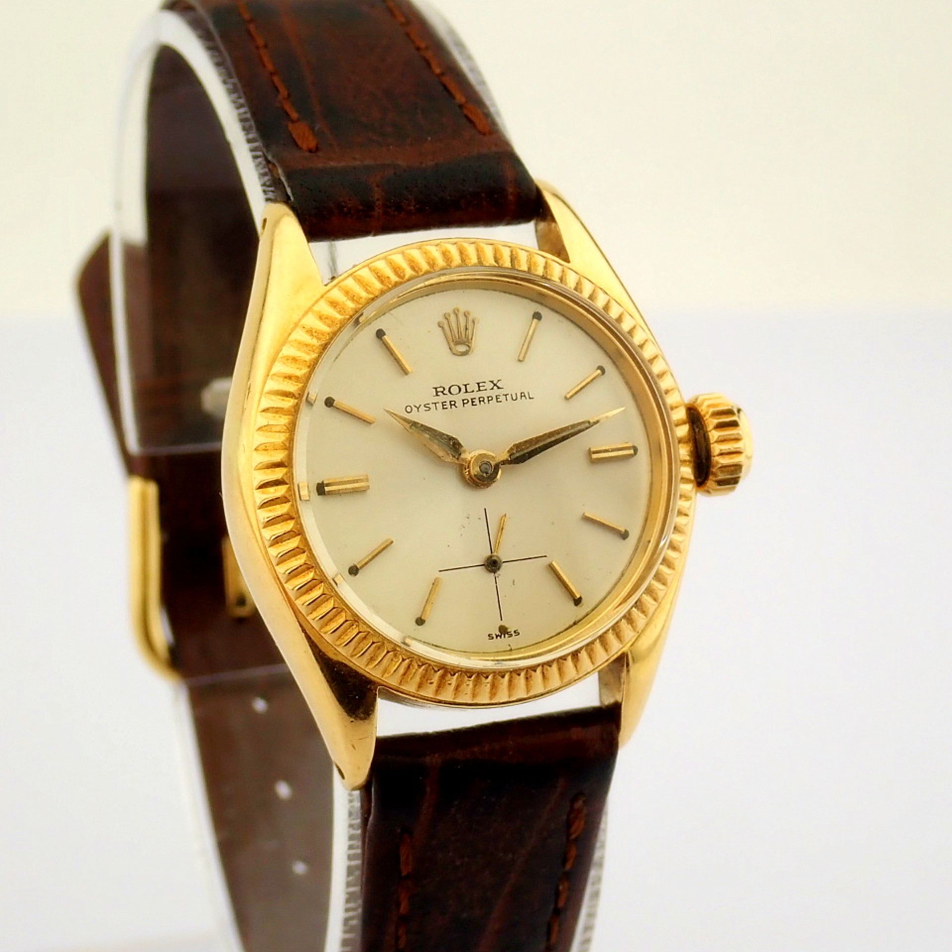 Rolex / Oyster Perpetual - Lady's Yellow gold Wrist Watch - Image 7 of 10