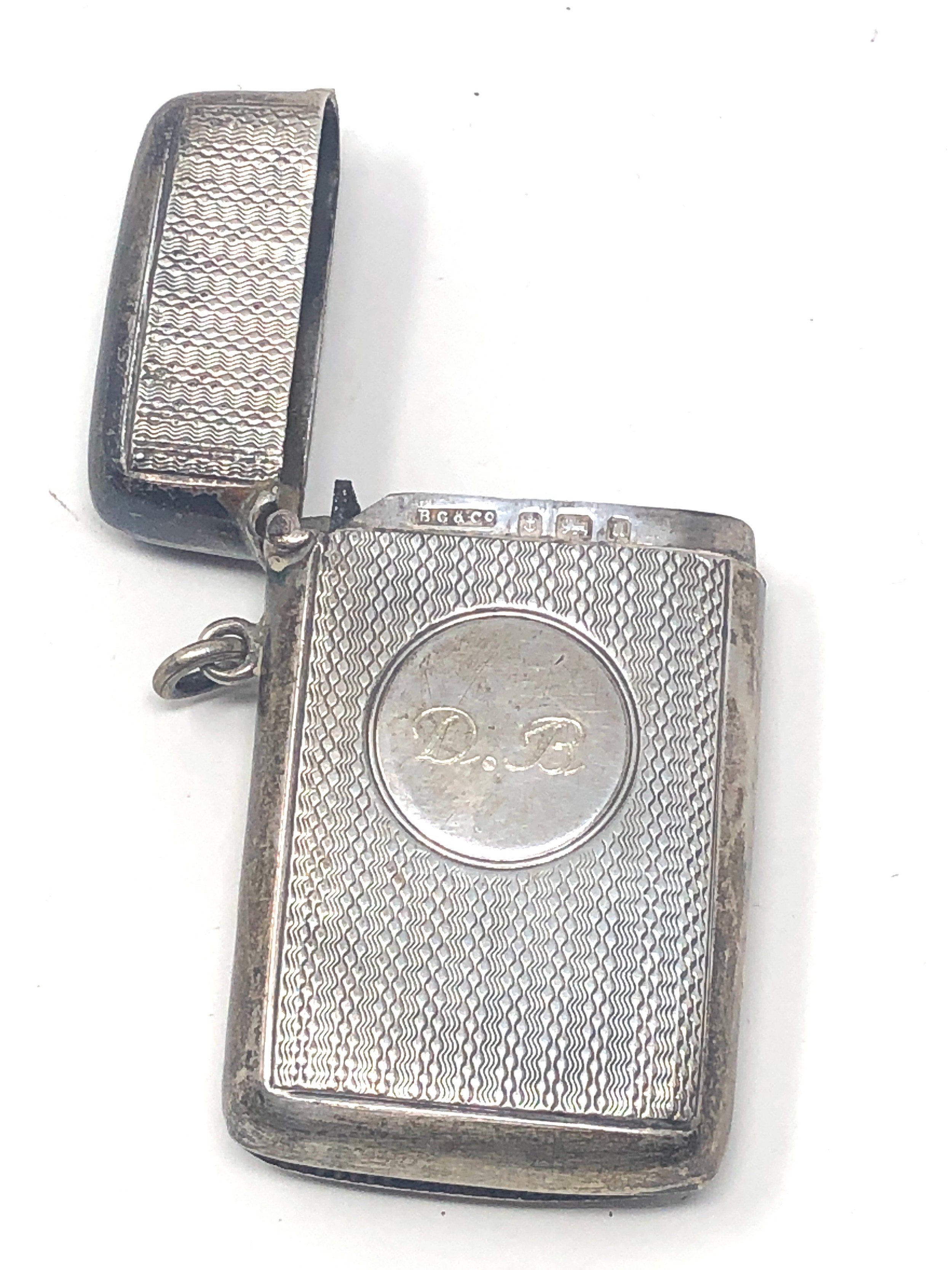 Oversize Antique silver vesta case match striker measures approx 6.6cm by 4cm wide Birmingham silver - Image 3 of 5