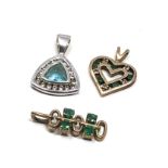 3 x 9ct gold vintage gemstone pendants inc. Emerald, topaz & diamond (2.6g)